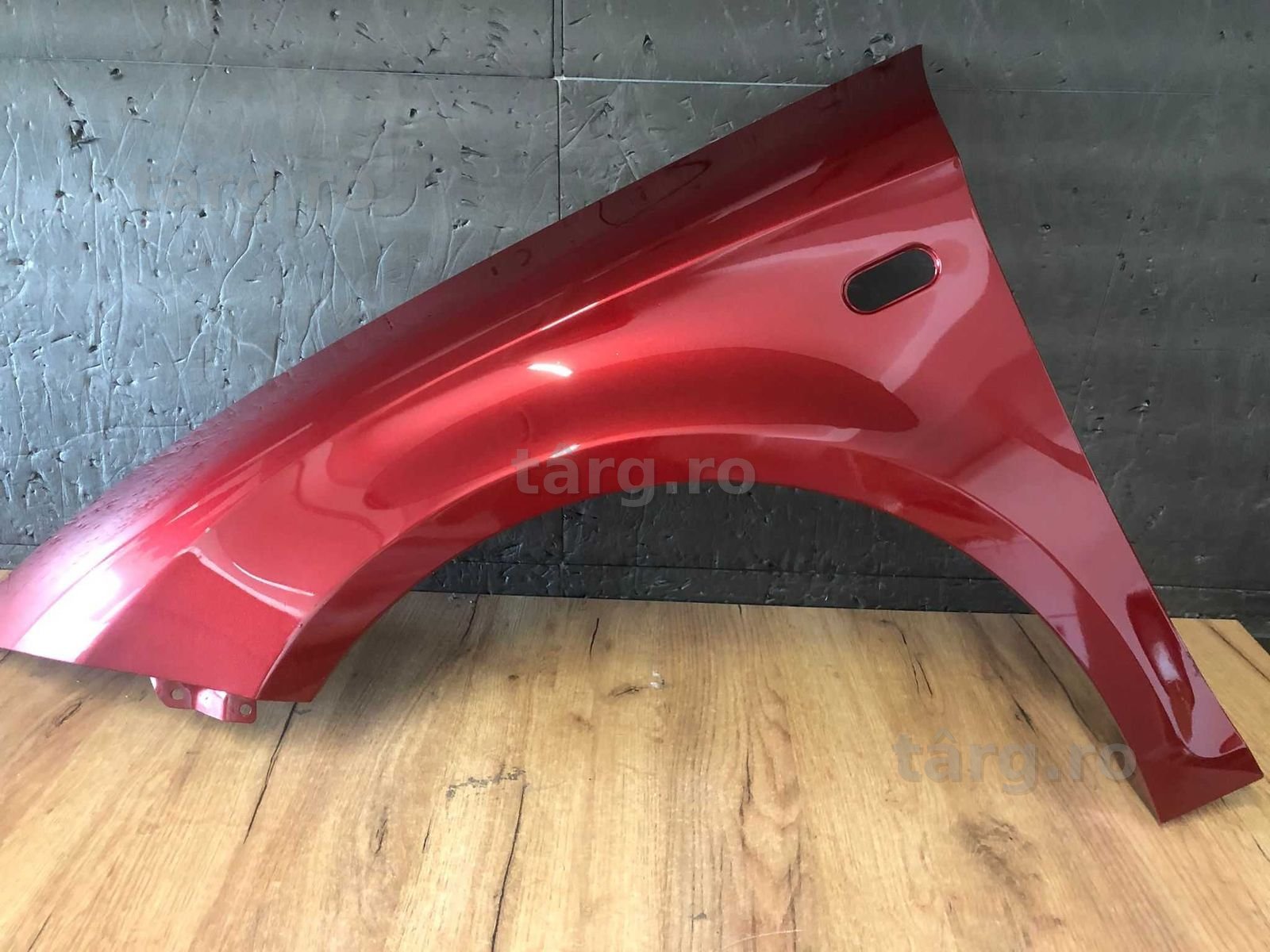 Aripa Fata Stanga Seat Leon 2005-2009 (S3X (Rosu))