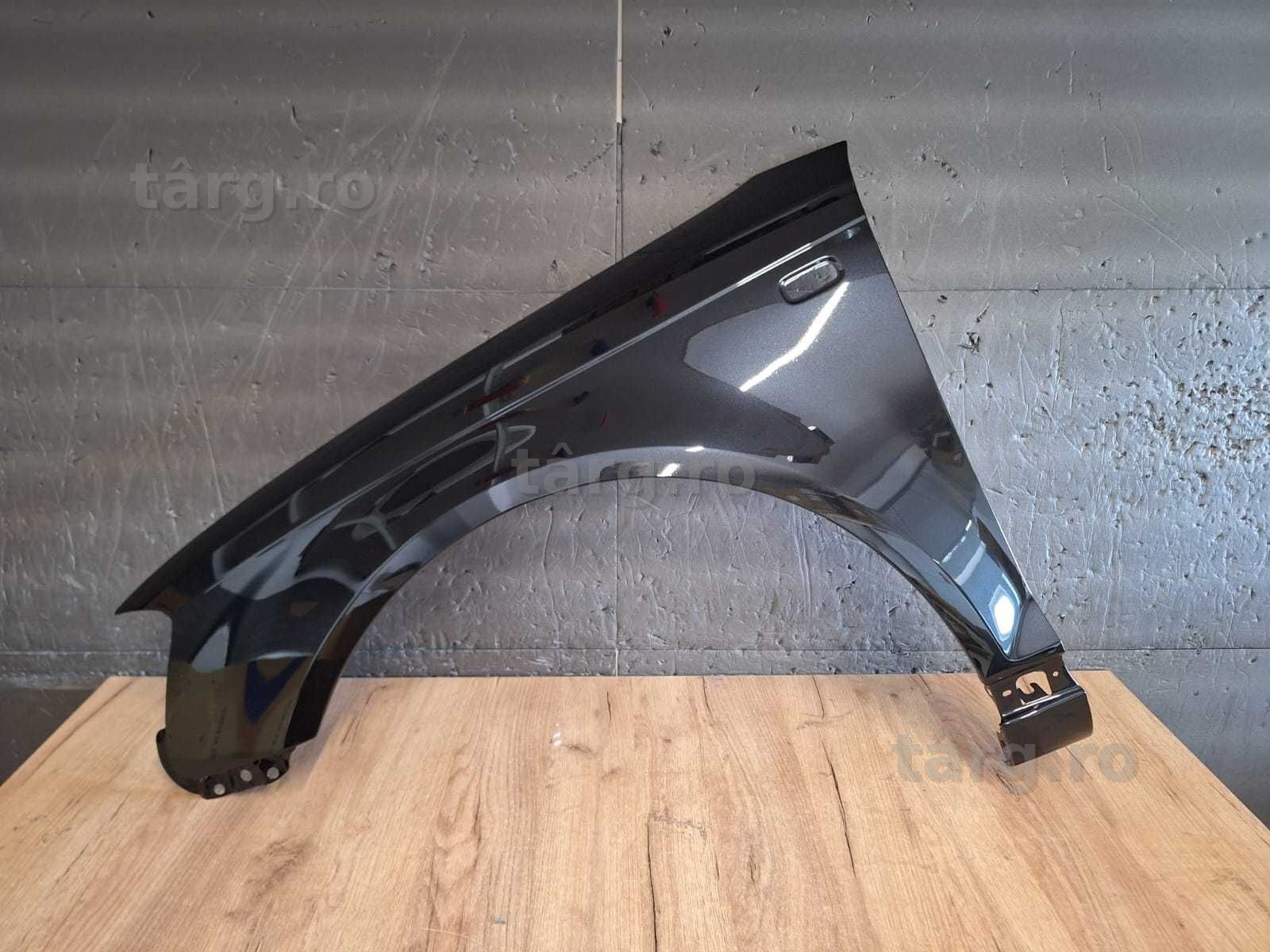 Aripa Fata Stanga Audi A3 8P An 2003-2008 (LZ9Y (Negru))