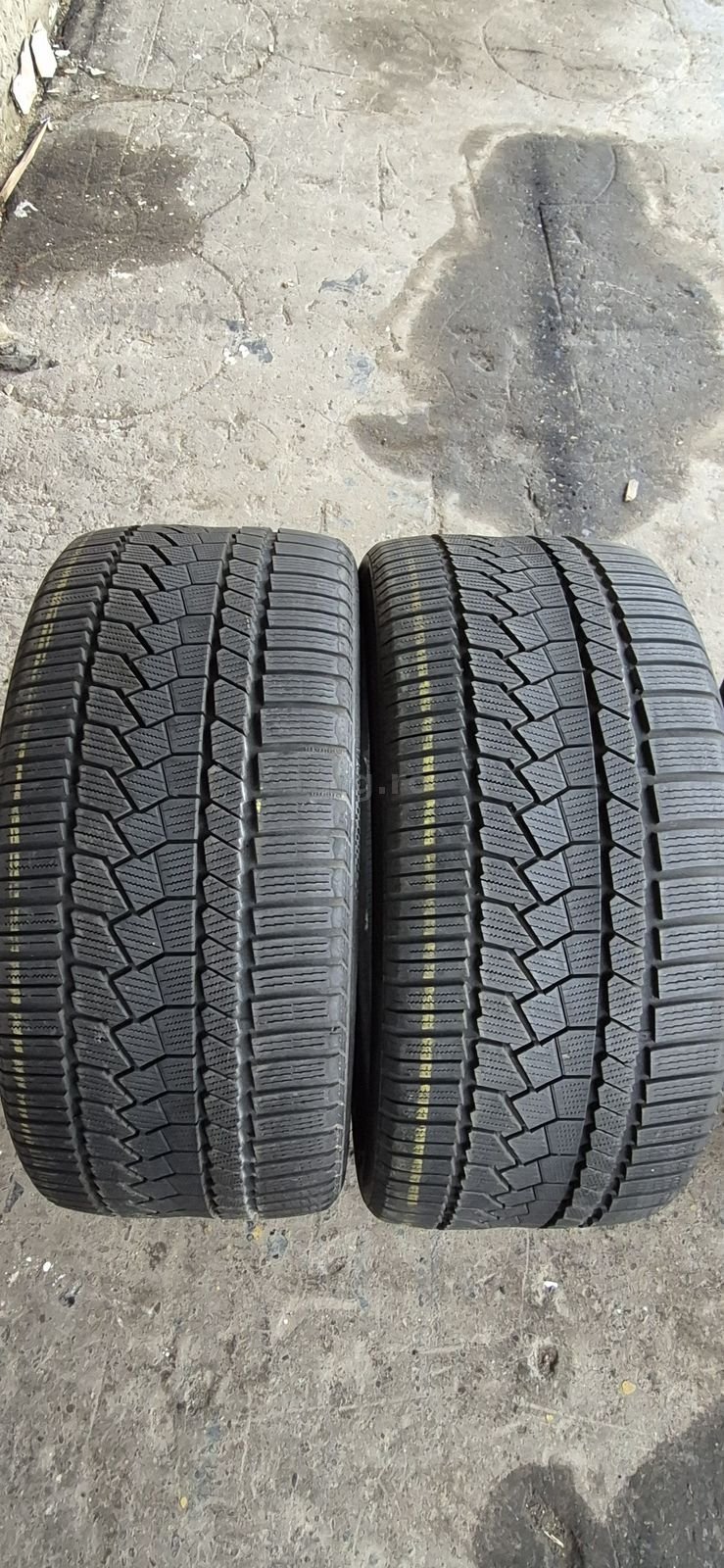 4 anvelope iarna Continental,fata 265/40/21,spate 295/35/21.Pret/buc. 3