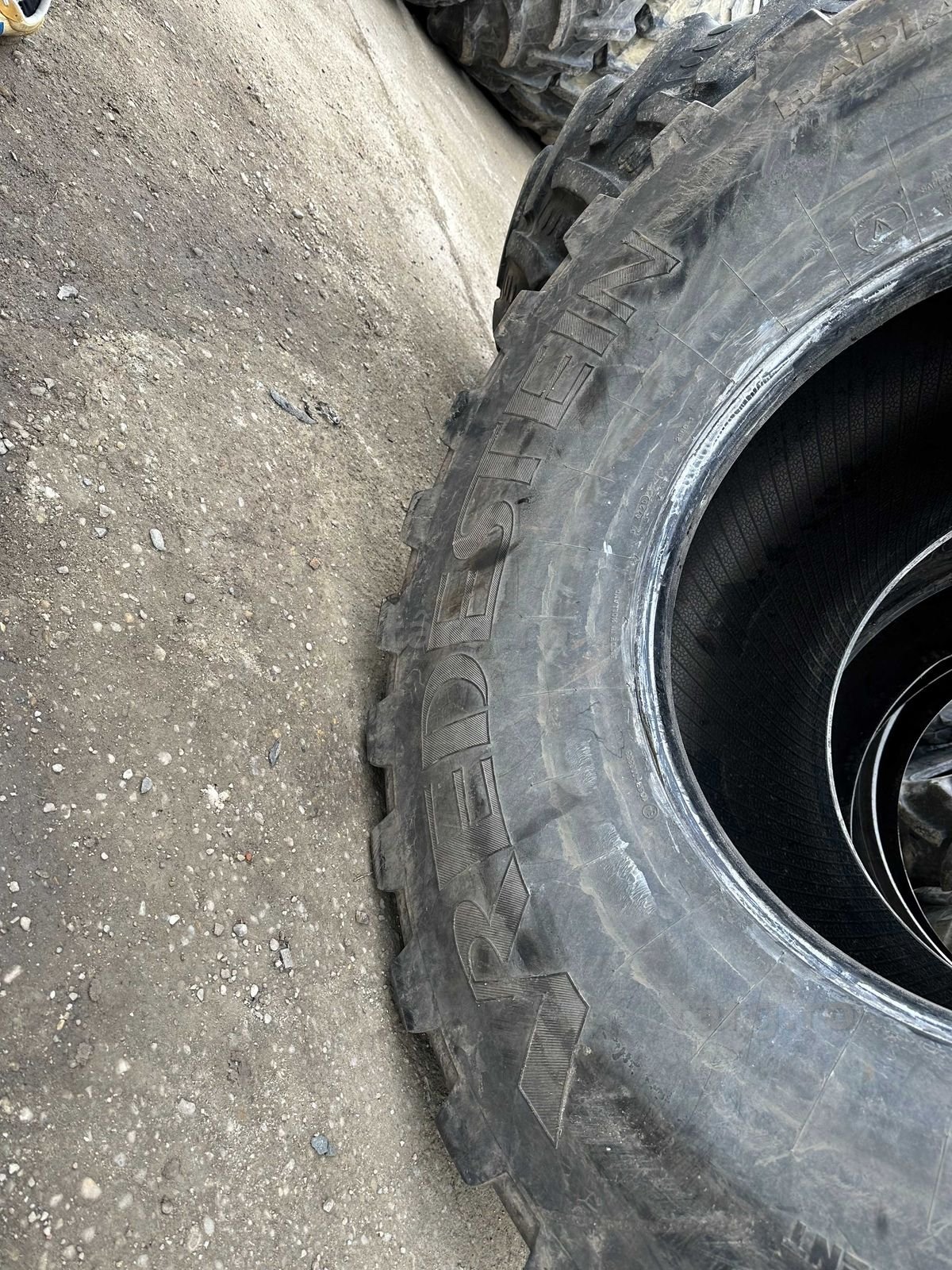 Cauciuc 750/60 R30,5 3