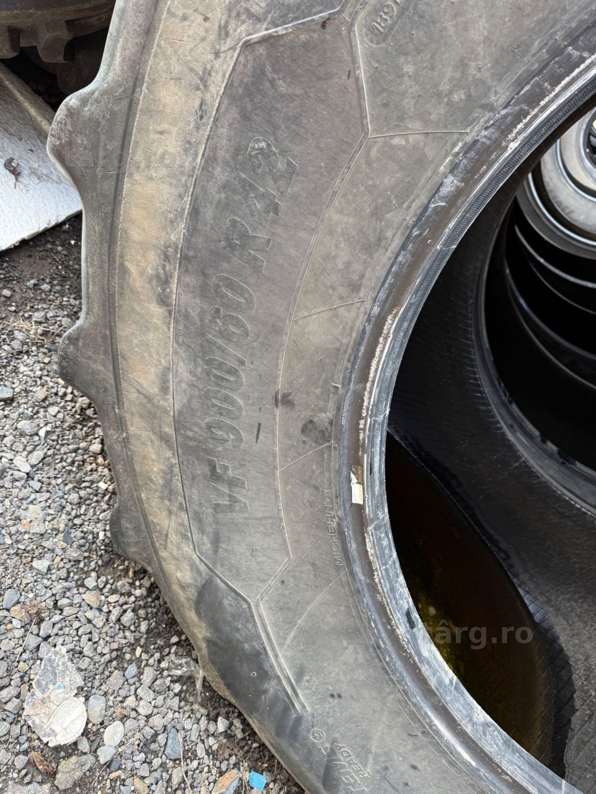 900/60r42 michelin o bucata 5