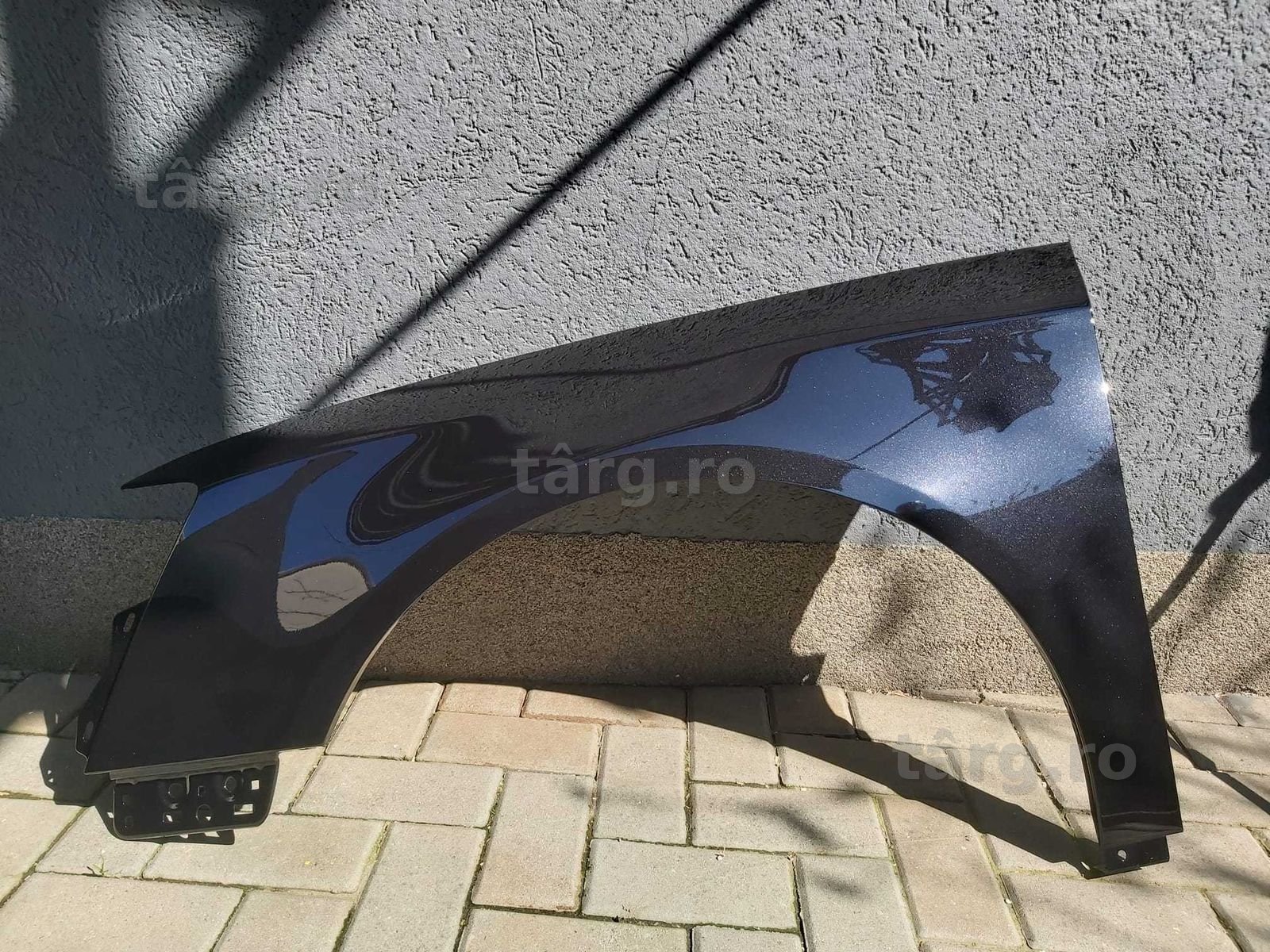 Aripa Fata Stanga VW Passat B6 2005-2011 Vopsita Negru Metalizat