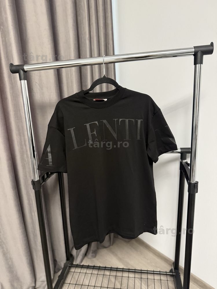 Tricou VALENTINO super calitate