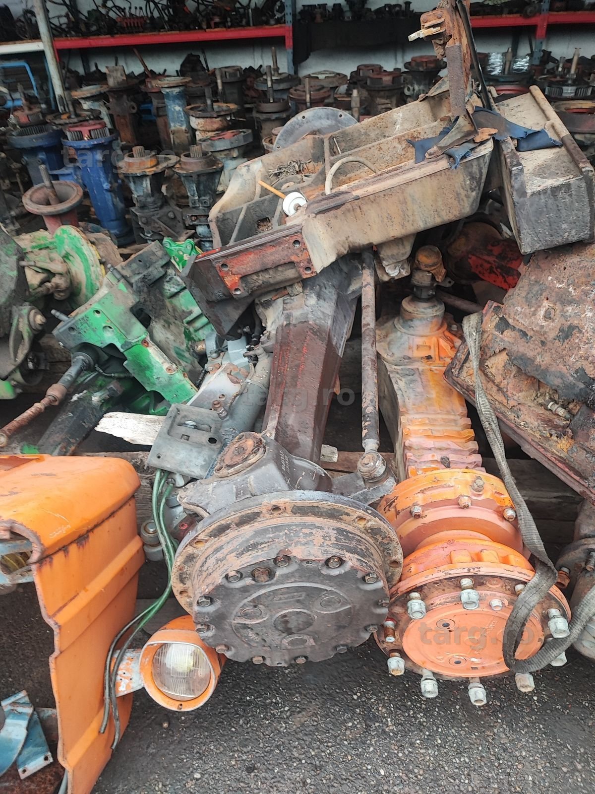 Punte fata tractor fiat F 140
