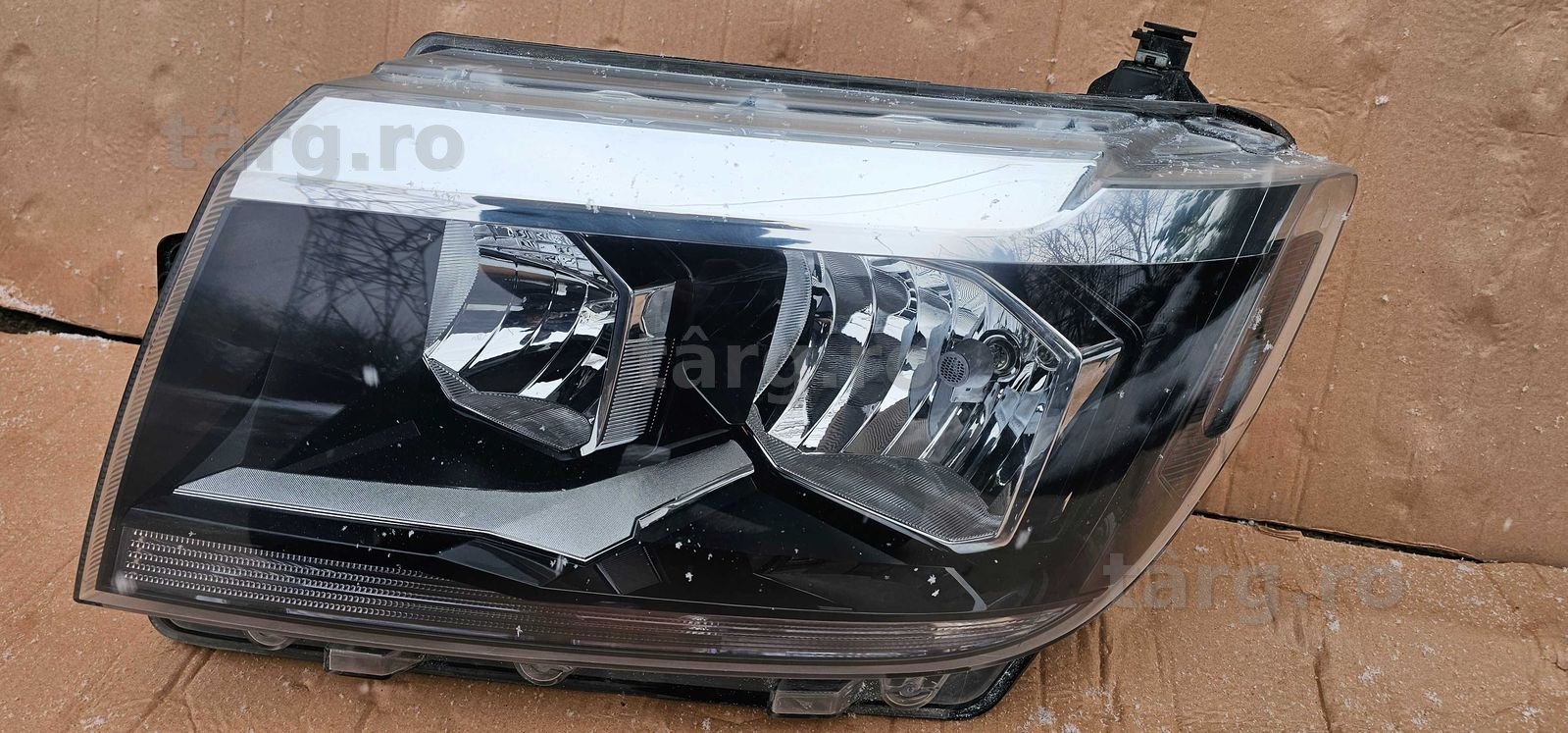 Far stanga Vw Crafter 2017 2018 / 2019 2020 / 2021 2022