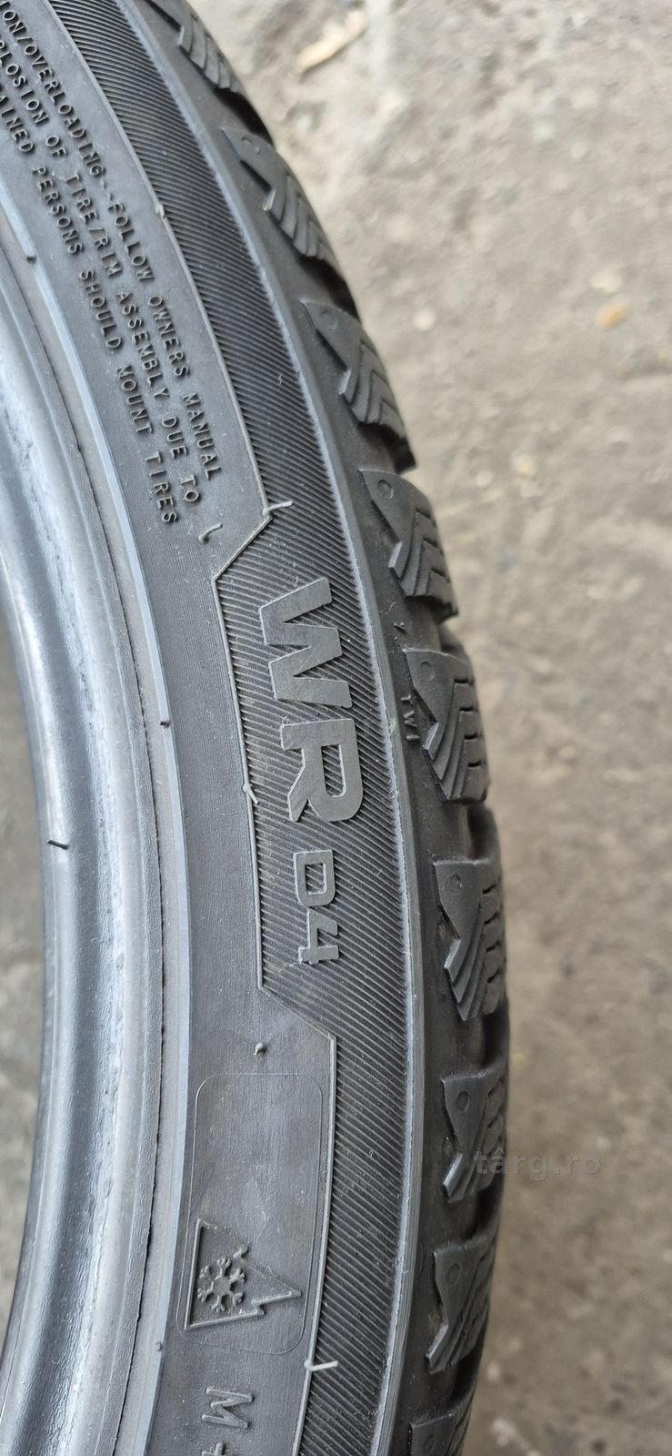 4 anvelope iarna Nokian 235/35/19.Pretul este pe bucata. 6