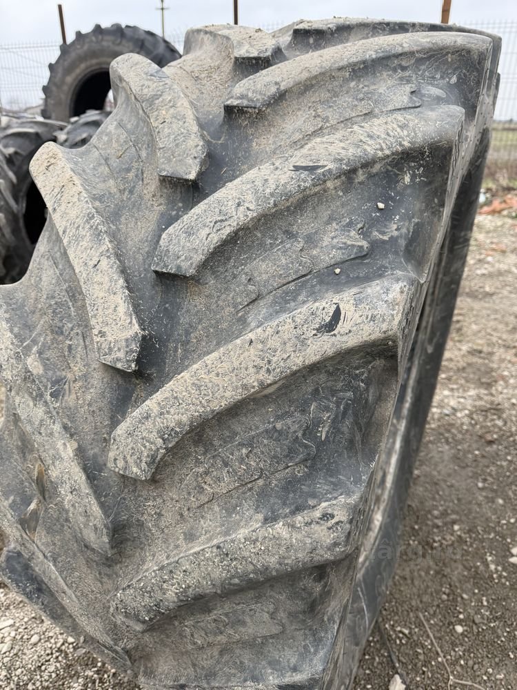 540/65r28 bkt tractor 2