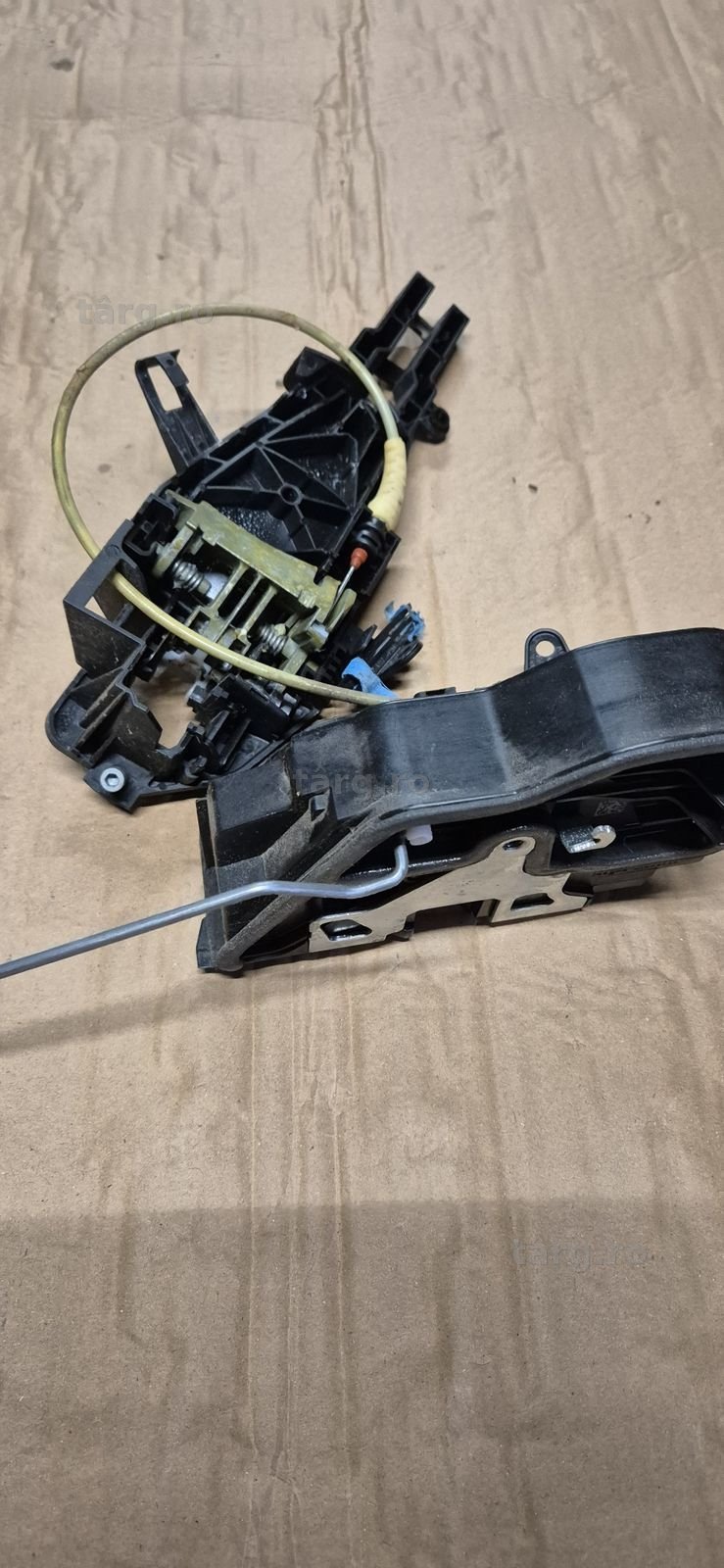Broasca stanga fata incuietoare bmw x3 f25