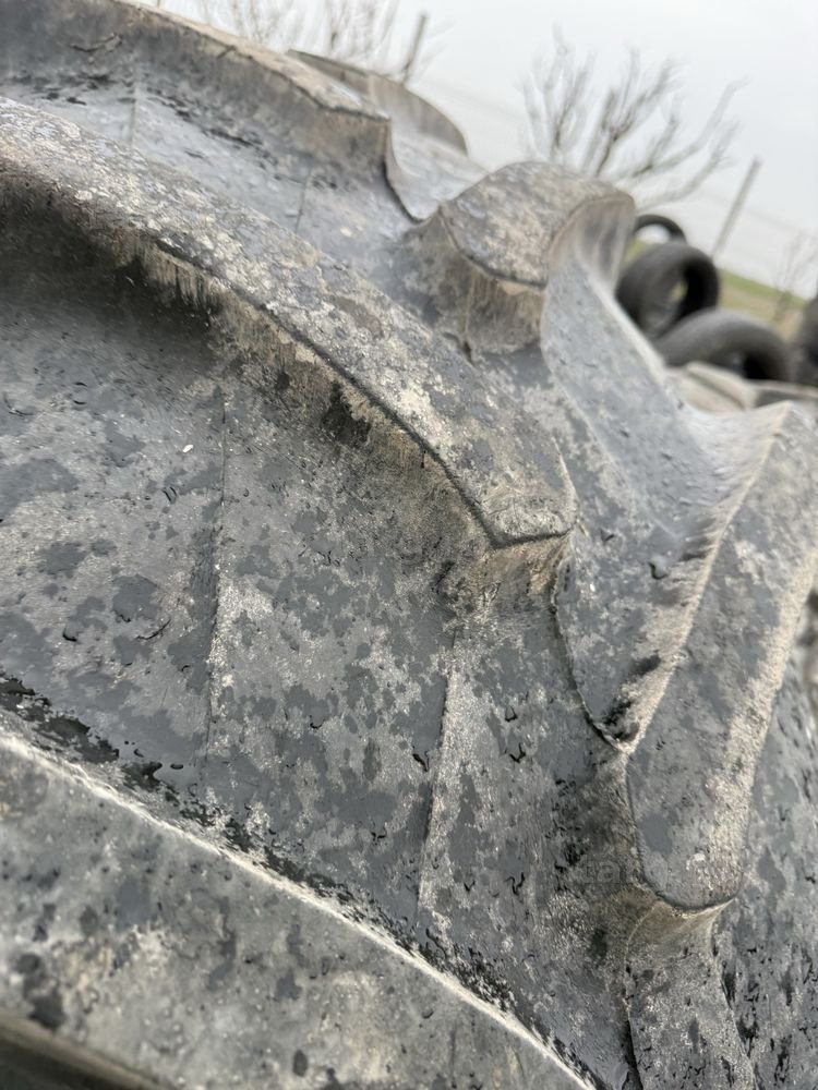 420/70r20 pirelli 3
