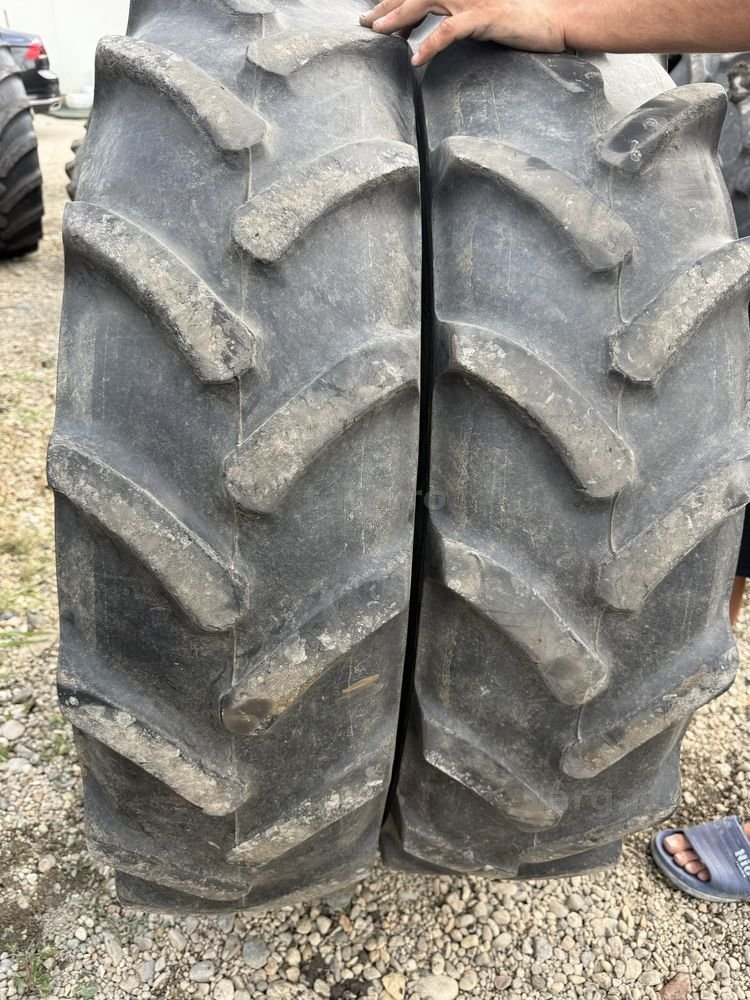 270/80r32 mitas