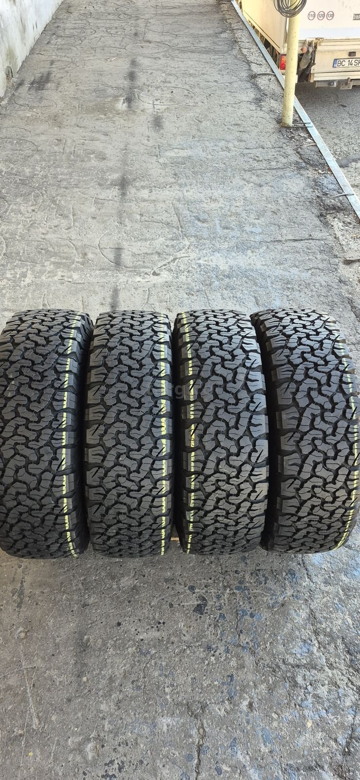 4 anvelope M+S ca noi BFGoodrich All-Terrain 265/75/16,dot 2021.Pretul este pe bucata.