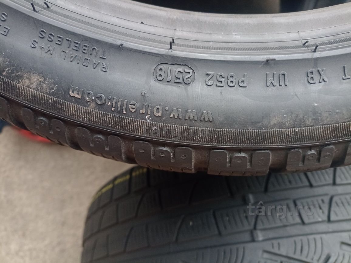 4 anvelope de iarna Pirelli 215/45 R18 dot 2518 7