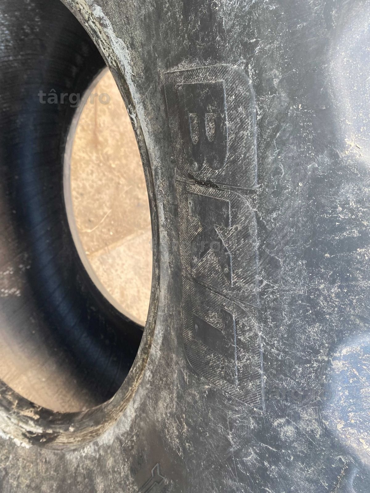 Anvelope sh 480.65 R24 BKT 3