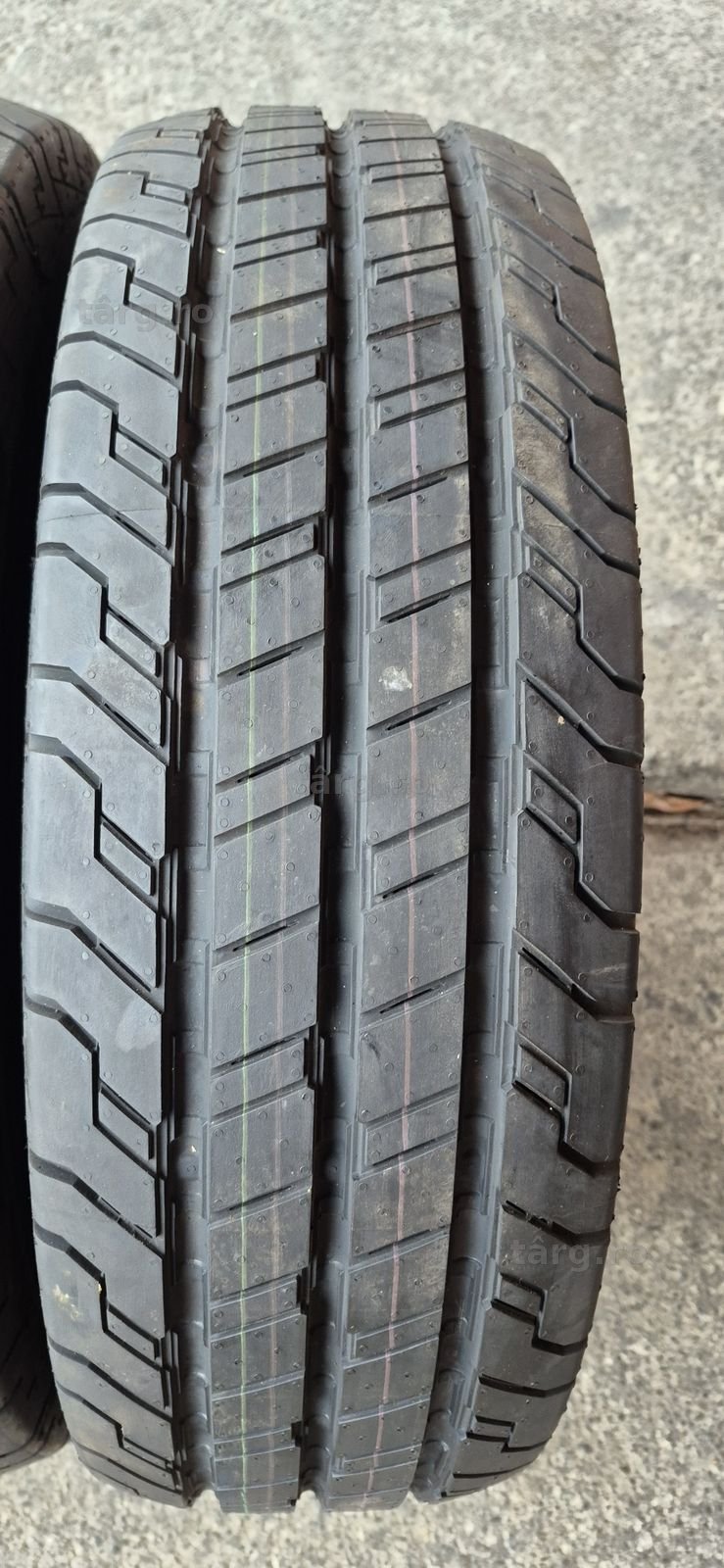4 anvelope vara noi Continental 225/75/16C;118/116R,dot 2024.Pret/bucata. 3