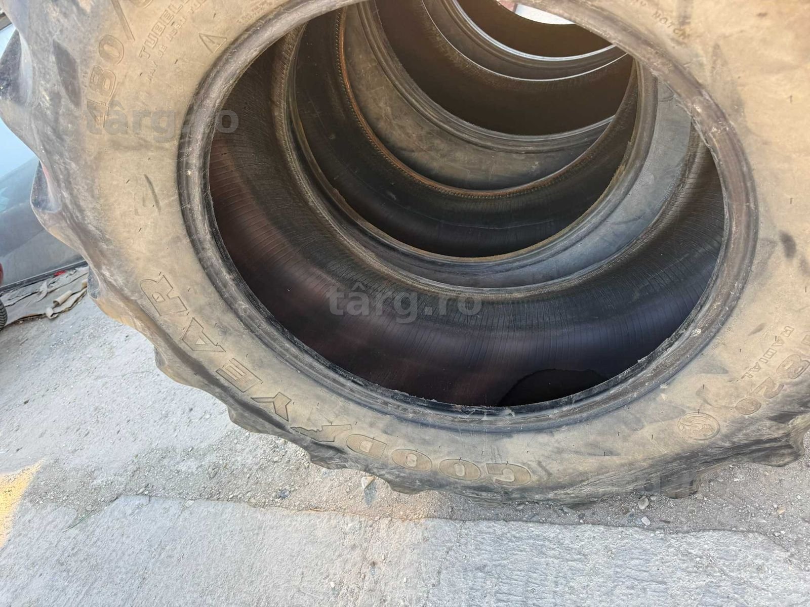 Anvelope 480/65 R28 3