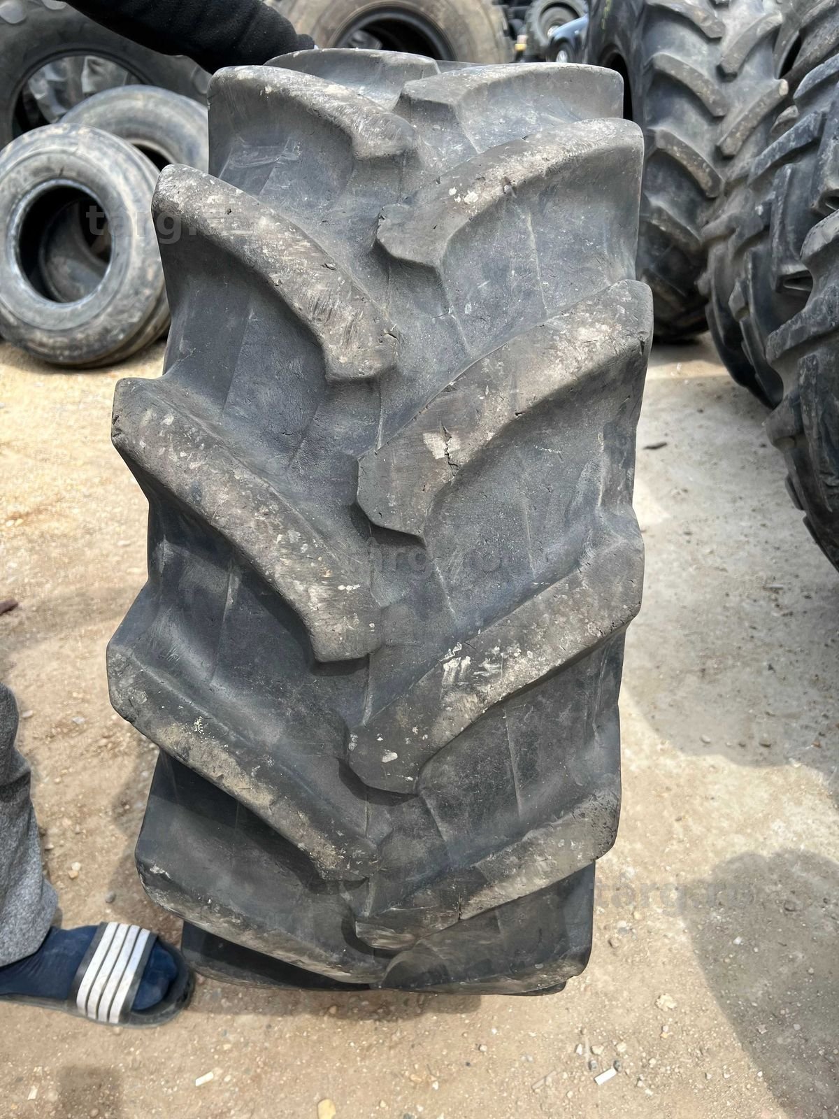 Anvelope sh 380/70 R20 Pirelli