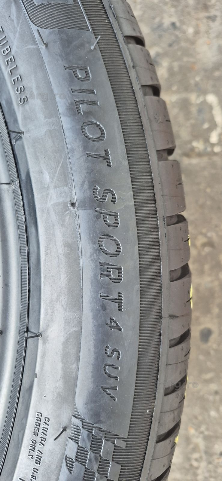 4 anvelope vara ca noi Michelin,fata 285/40/21,spate 315/35/21.Pret/bucata 5