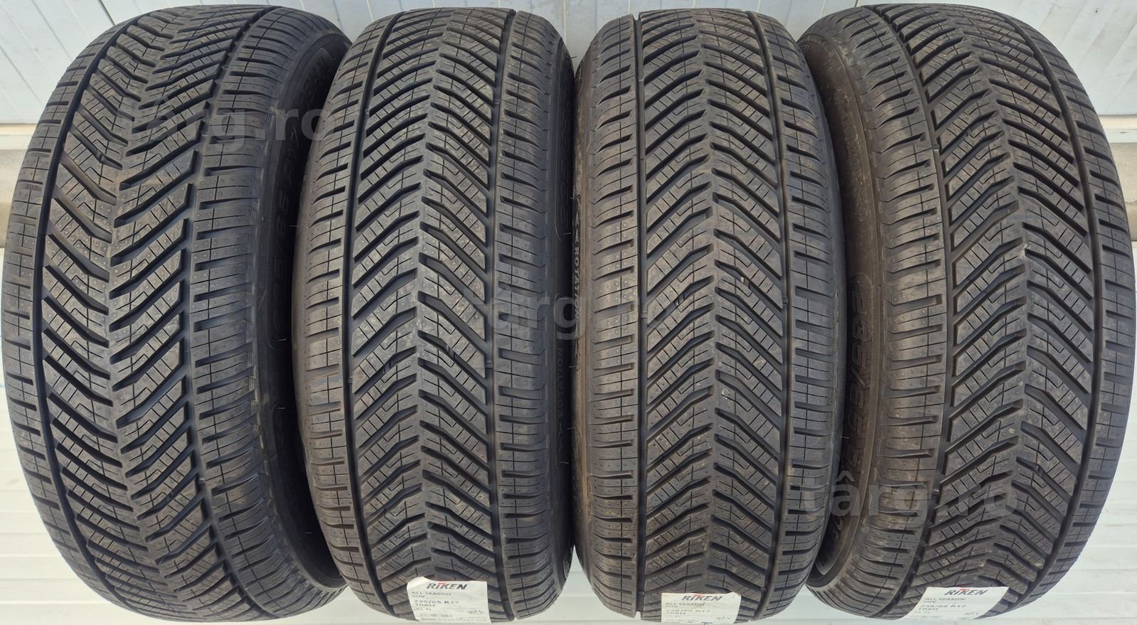 235/65 R17, 108H,RIKEN (By Michelin) XL, Anvelope all season  M+S 2
