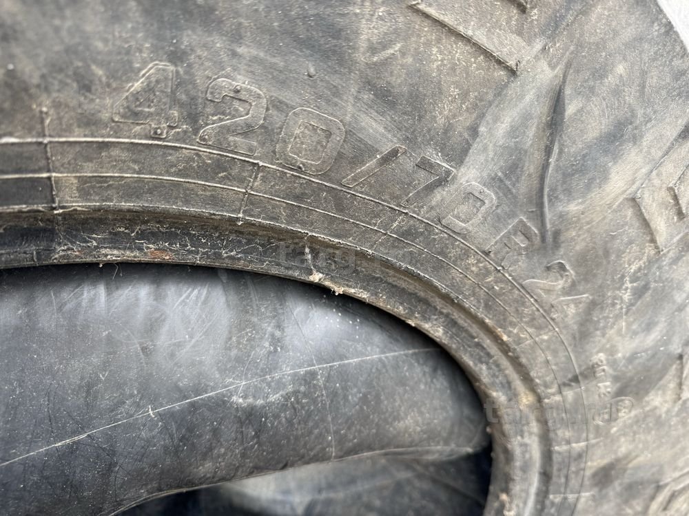 420/70r24 pirelli 4