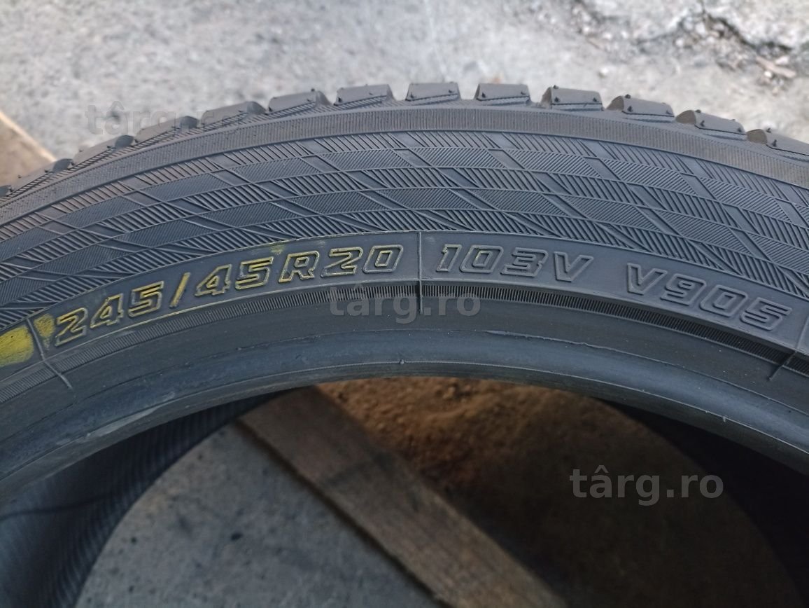 2 anvelope de iarna ca noi Yokohama 245/45 R20 dot 1823 6
