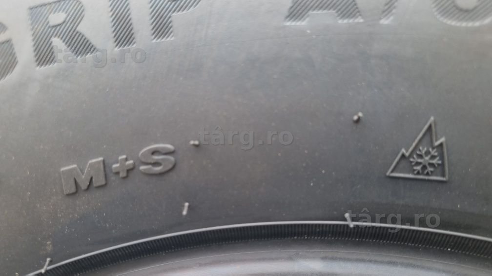 235/50 R18, 101W, GRIPMAX Suregrip, Anvelope All Season M+S 3