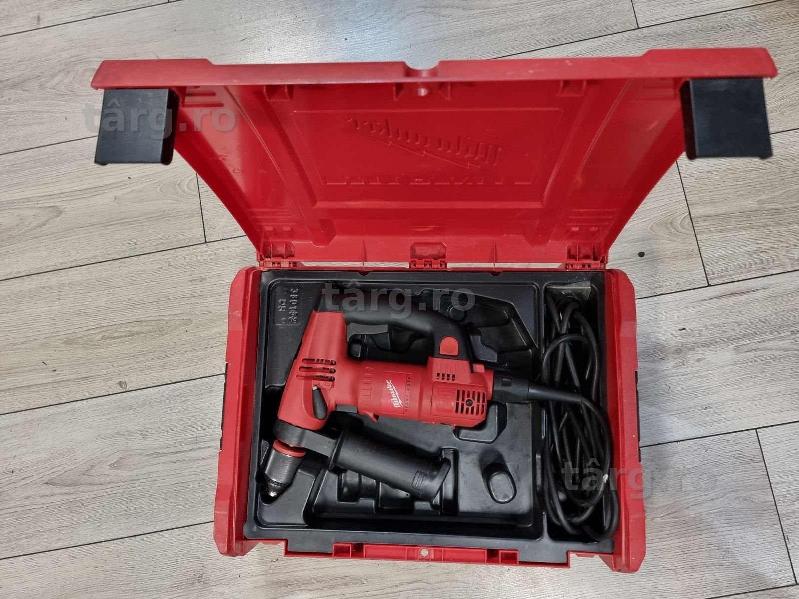 Amanet F28: Masina de gaurit cu percutie Milwaukee T-TEC 201