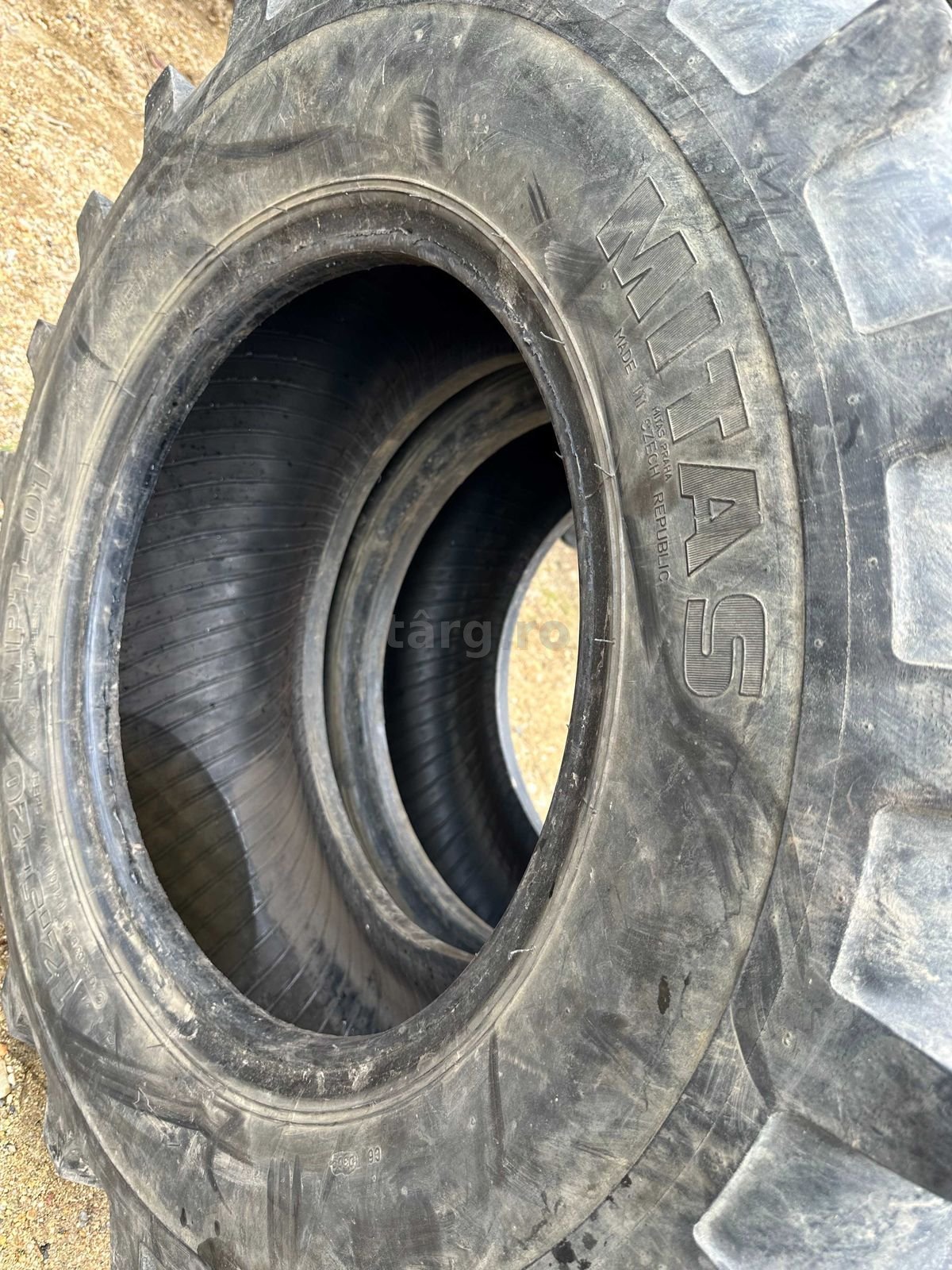 Cauciuc 12.5 R20 Mitas 3
