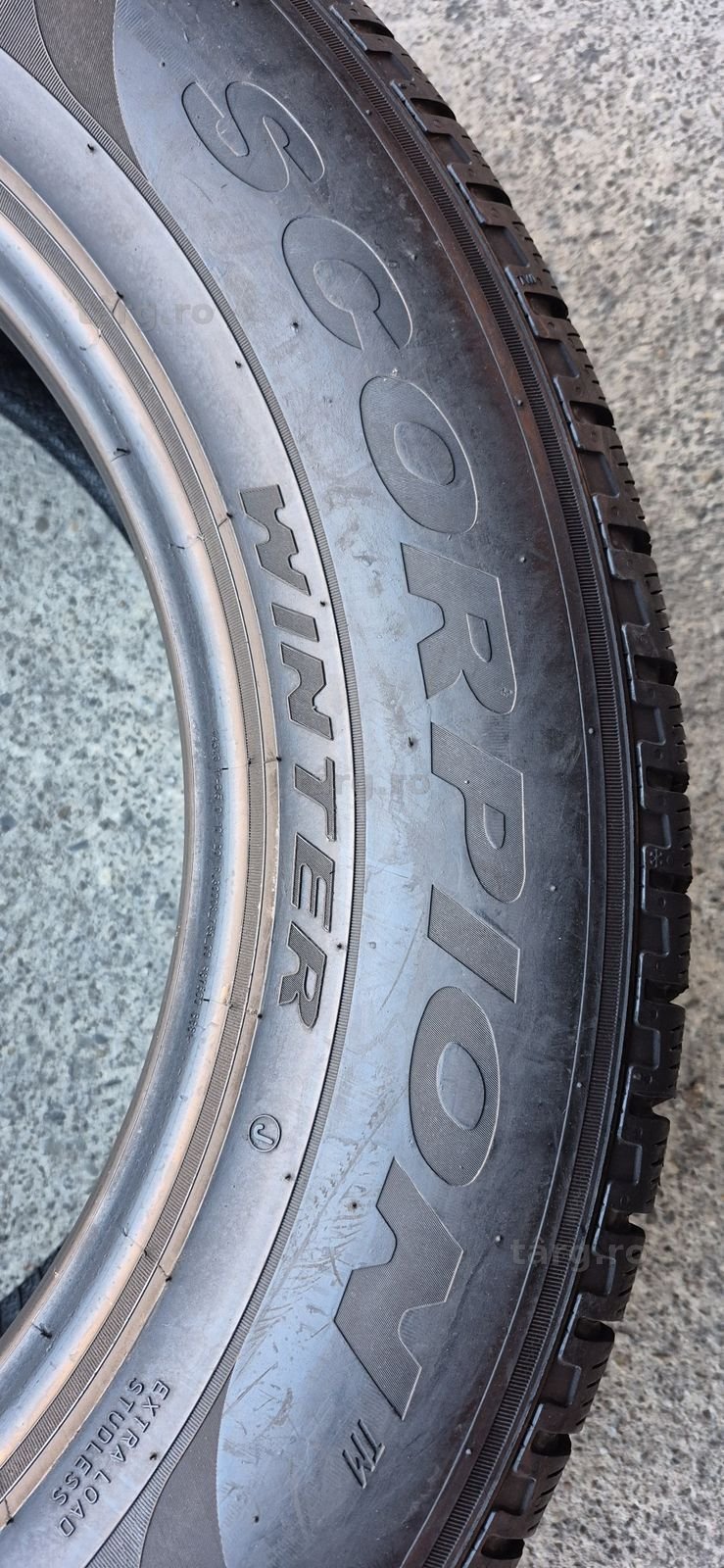 4 anvelope iarna Pirelli 235/65/18,dot 2020.Pretul este pe bucata 5