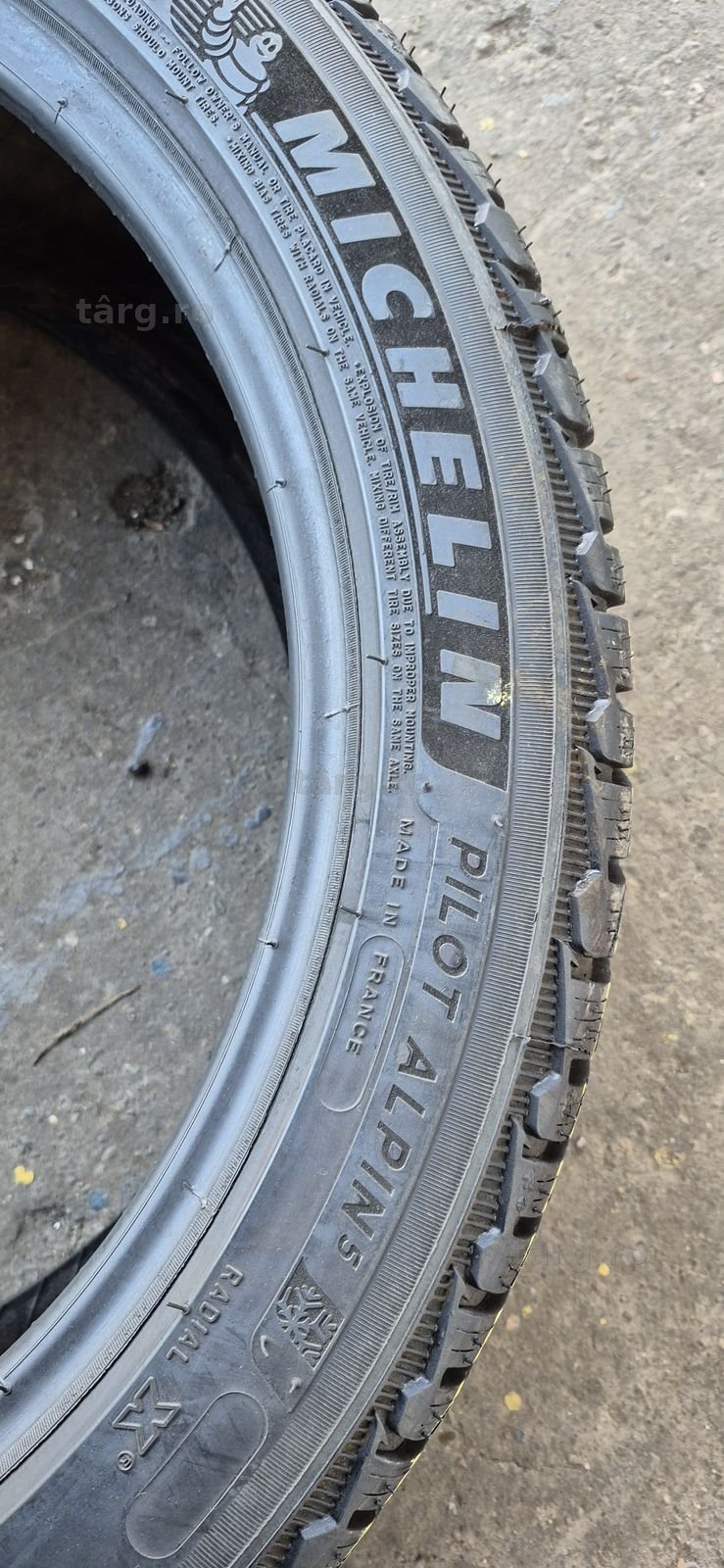 4 anvelope iarna Michelin,235/45/19.Pretul este pe bucata. 5
