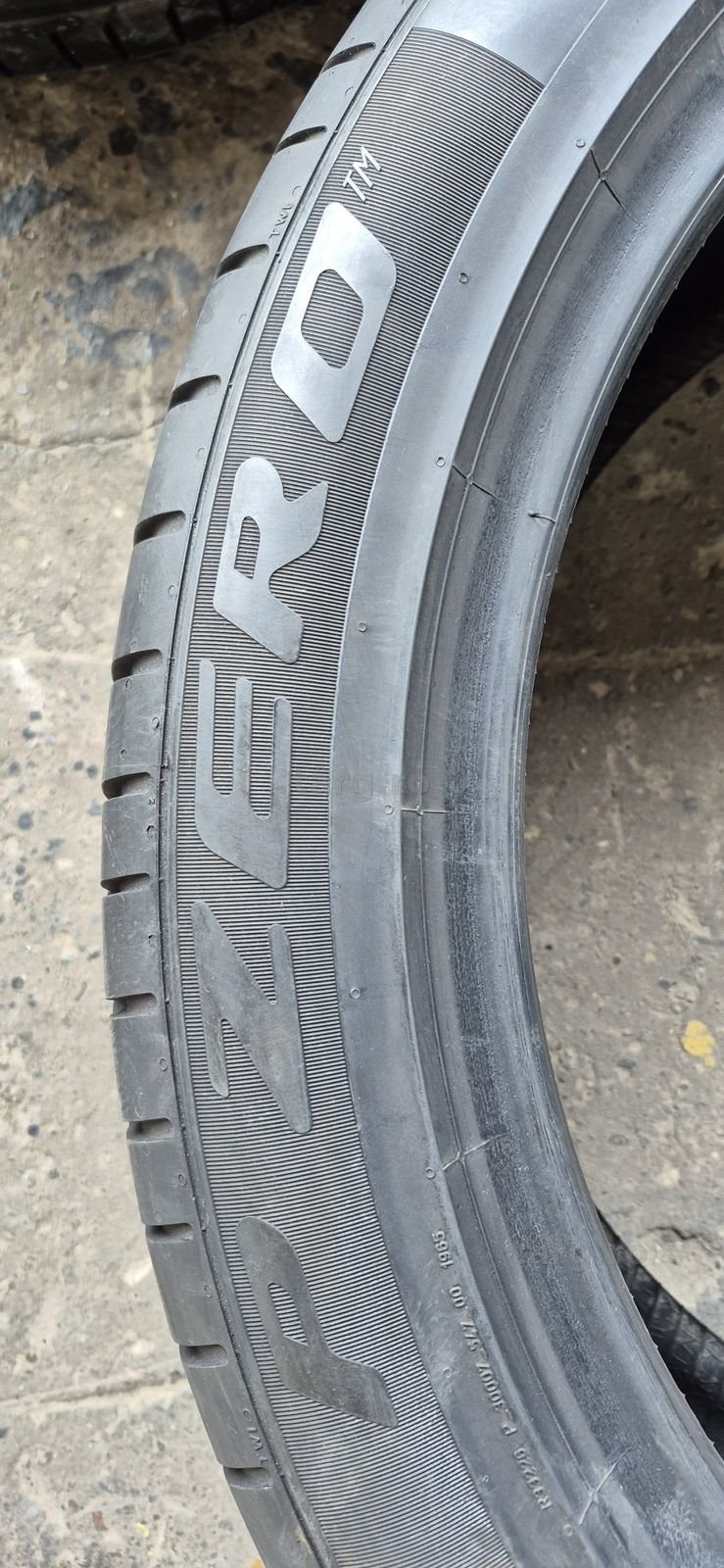 4 anvelope vara Pirelli 285/40/21,dot 2021.Pretul este pe bucata. 5