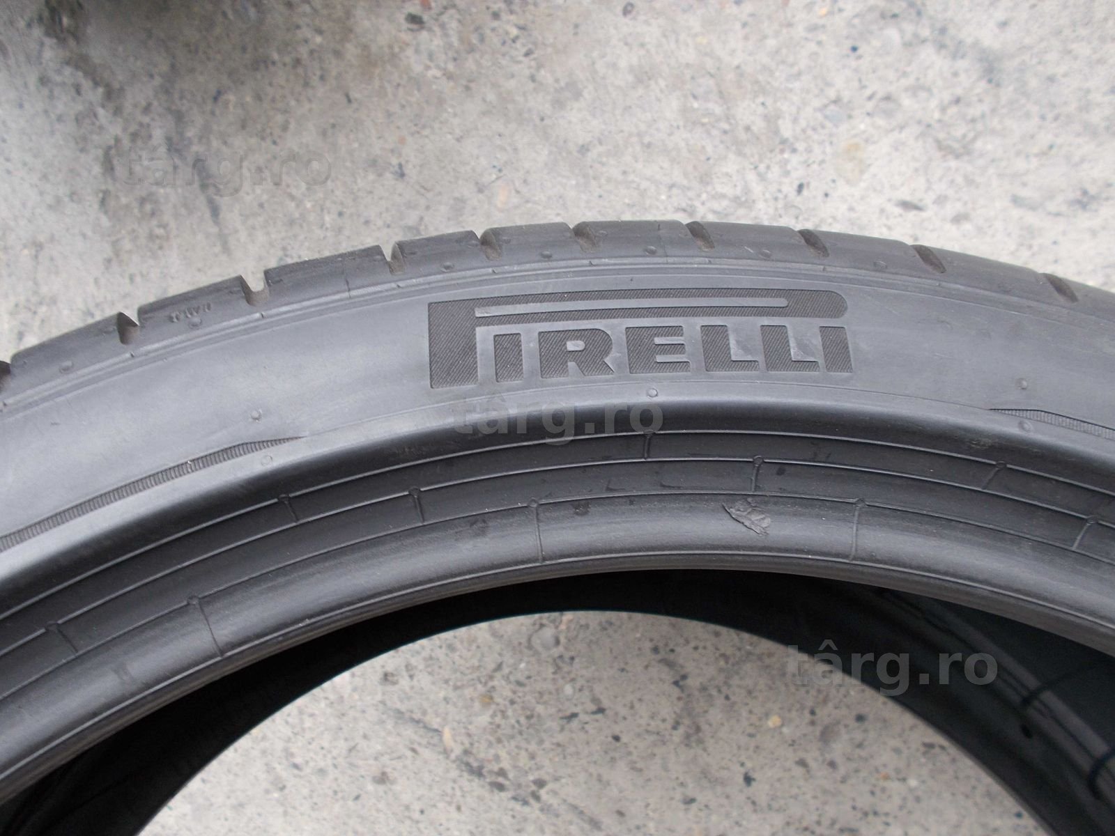 Set anvelope vara Runflat 245 40 21 cu 275 35 21 Bridgestone +Pirelli 7