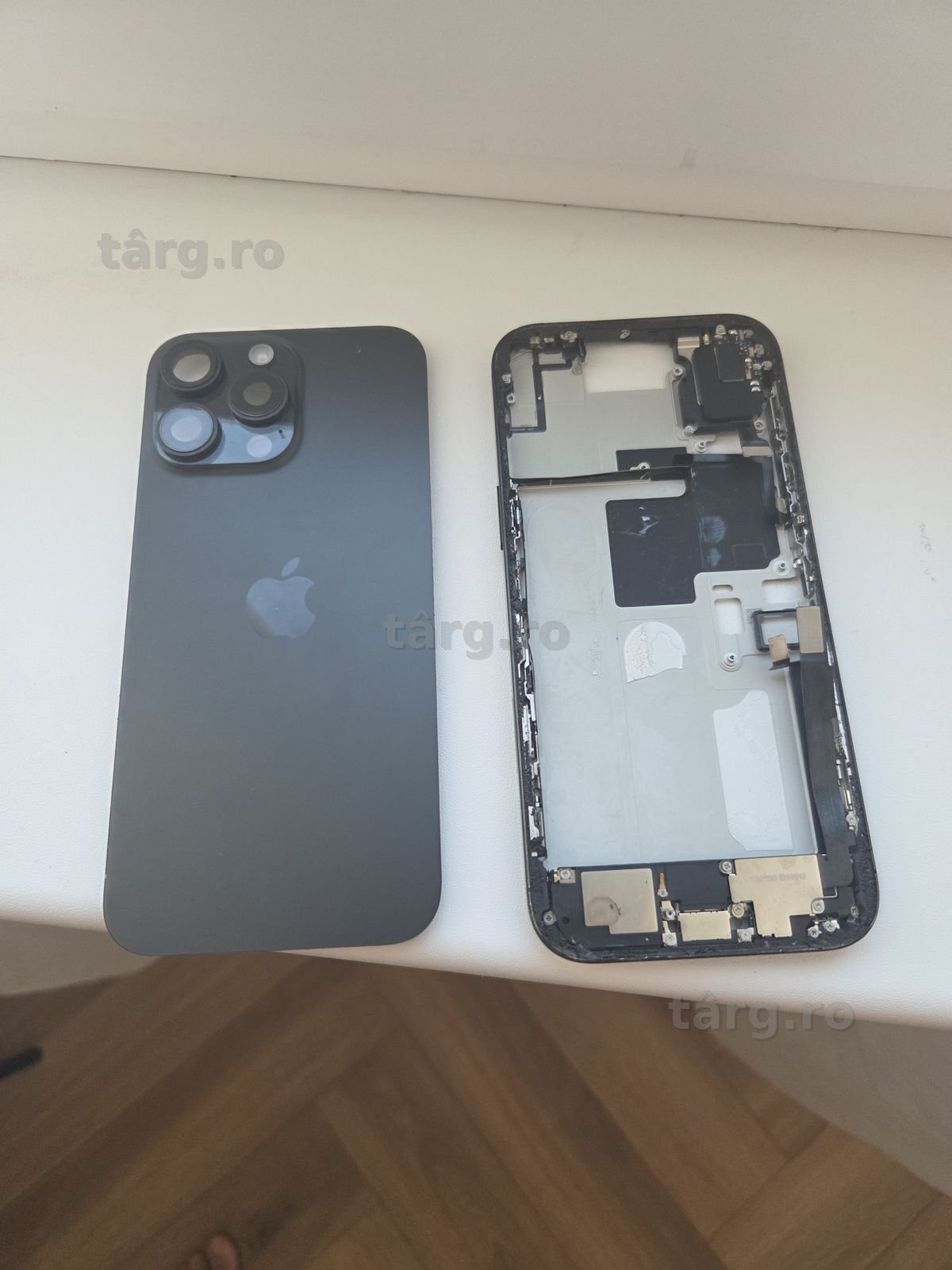 Carcasa capac iphone 16 Pro Max