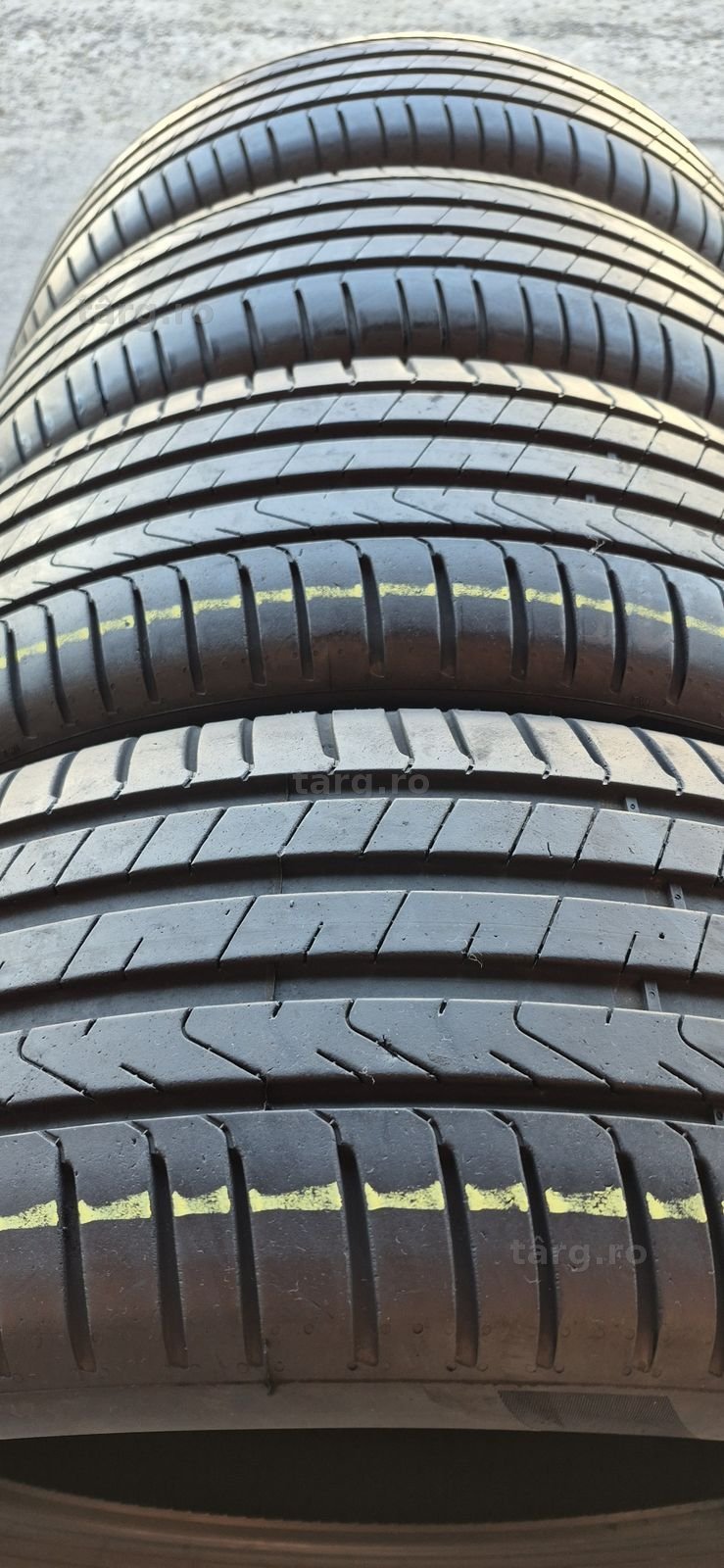 4 anvelope vara Pirelli 245/50/19.Pretul este pe bucata. 4