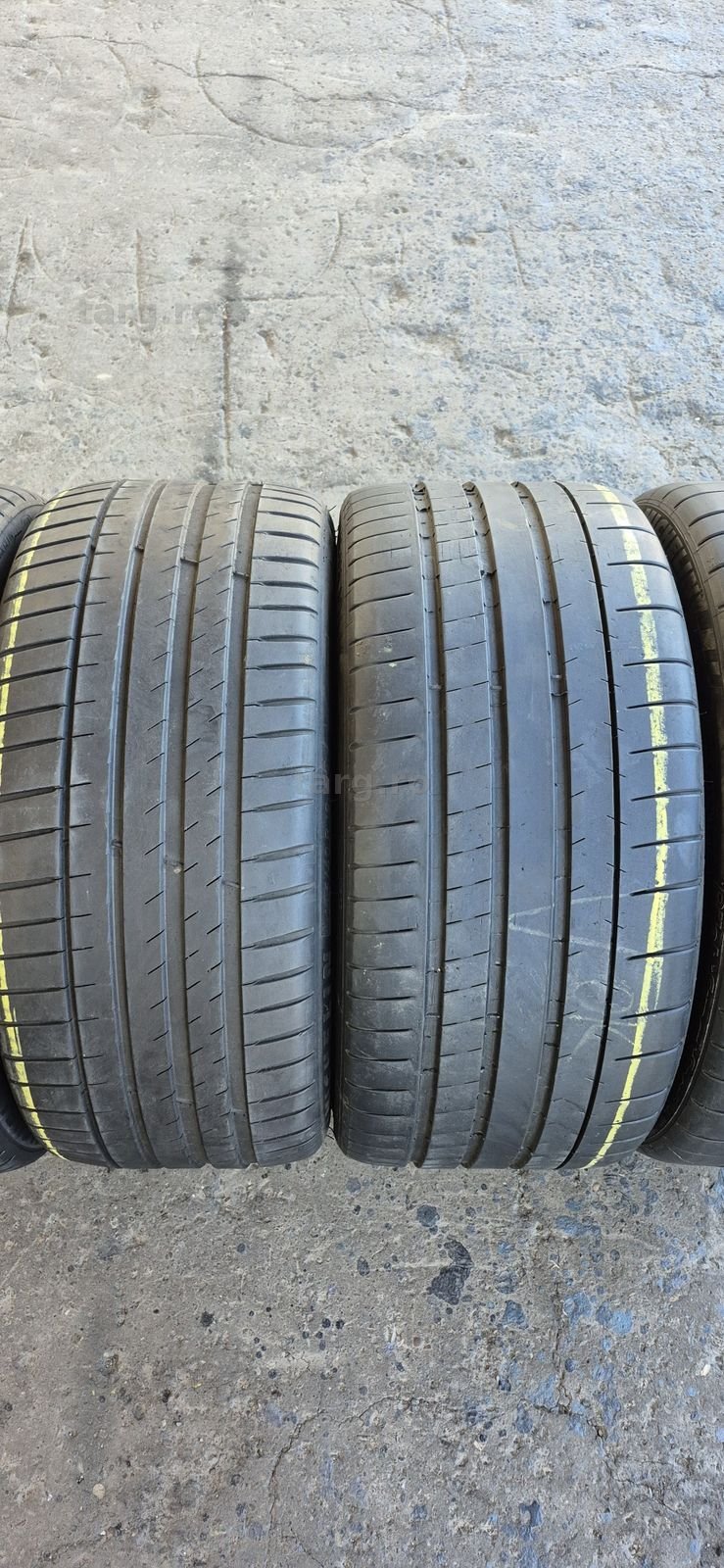 4 anvelope vara Michelin,fata 245/40/19,spate 275/35/19.Pretul este pe bucata 2