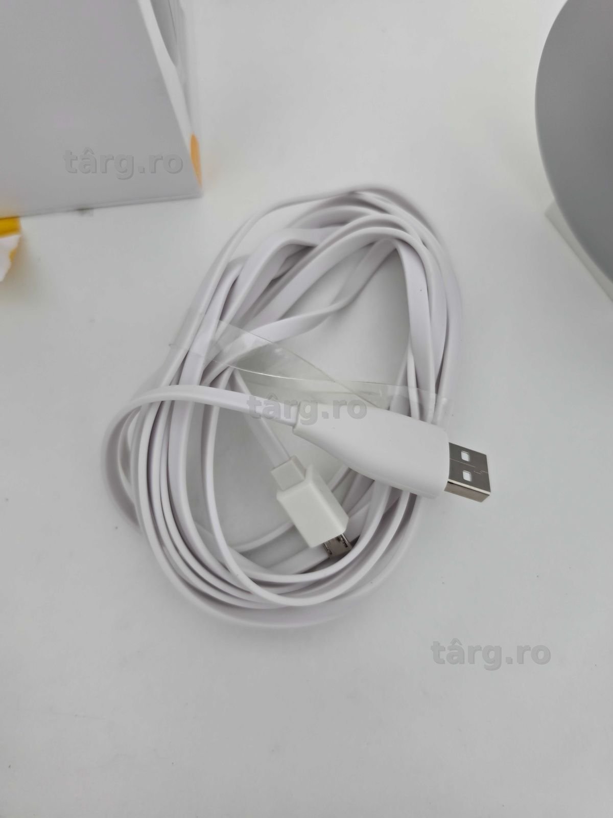 Camera supraveghere video de interior, Somfy Protect, cu obturator motorizat pentru protejarea vietii private 3