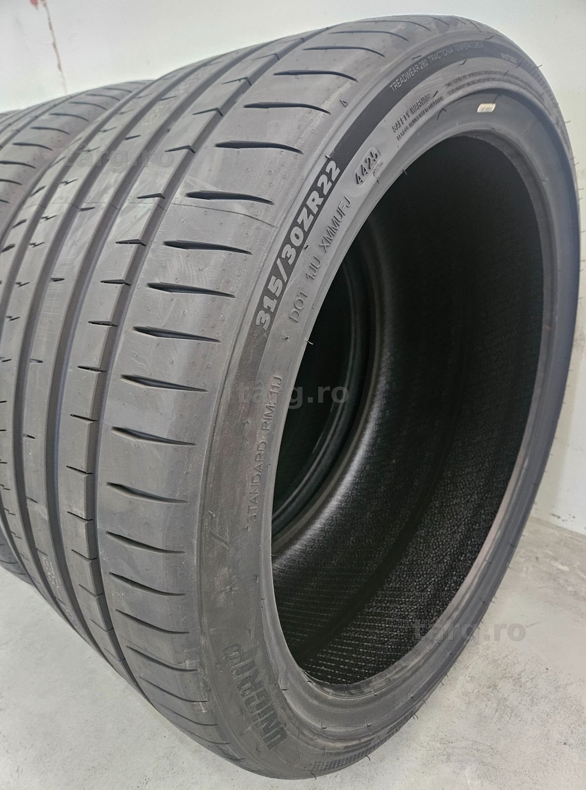 315/30 R22 107Y XL UNIGRIP (Gripmax) Anvelope noi vara protectie janta 5