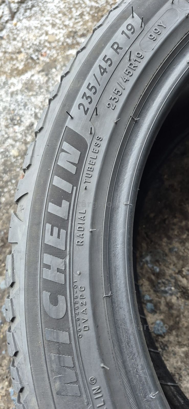 2 anvelope M+S Michelin 235/45/19,dot 2021.Pretul este pe bucata. 3