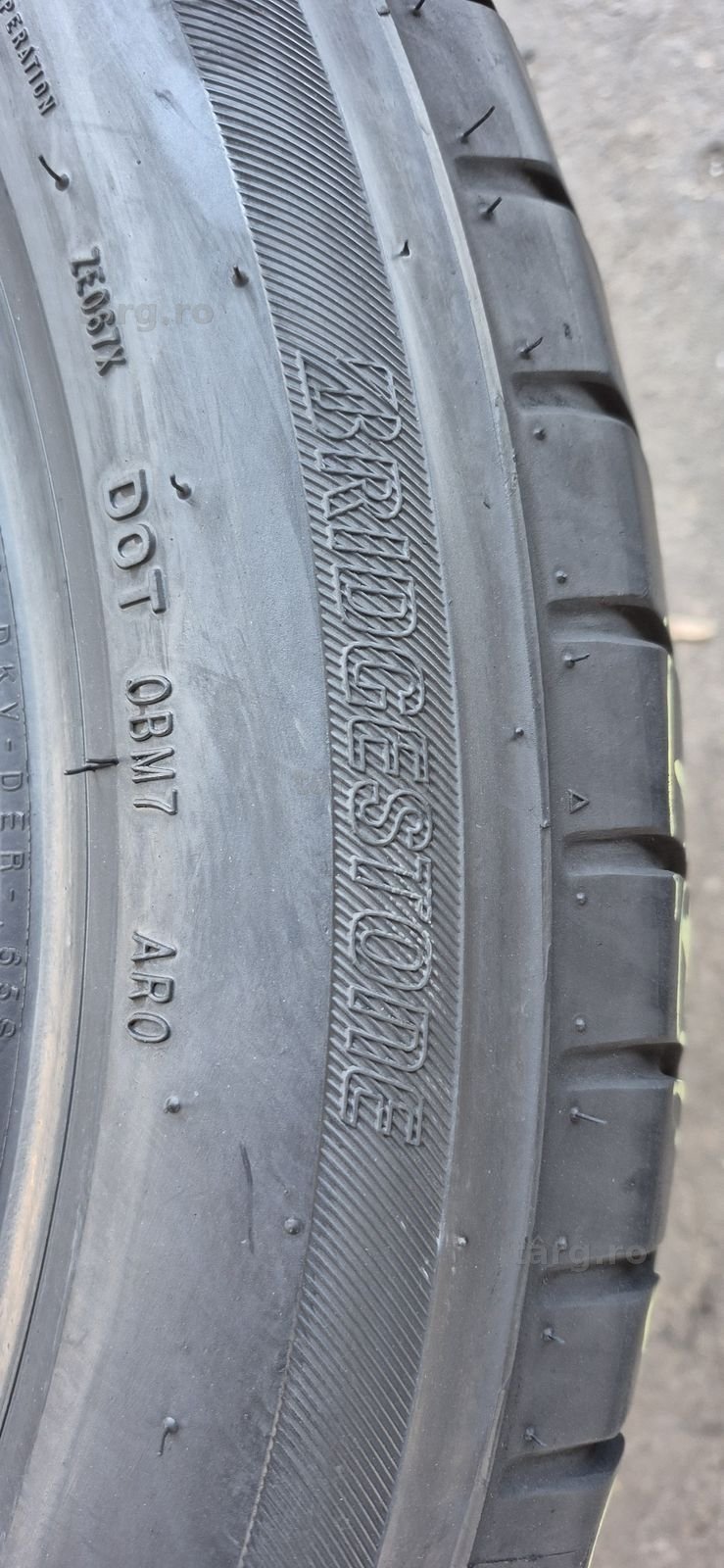 2 anvelope vara runflat Bridgestone 305/40/20,dot 2022.Pret/bucata 3