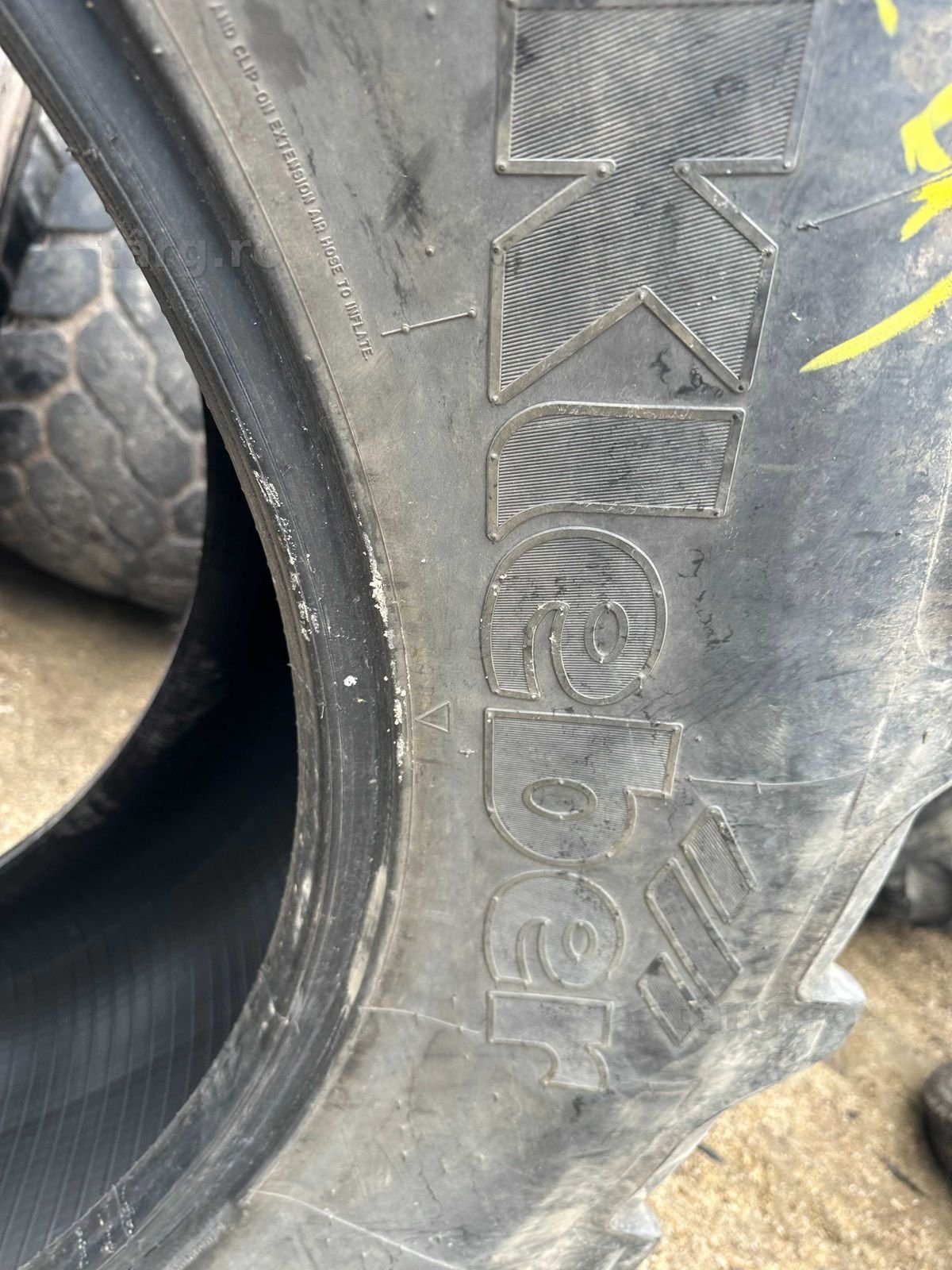 650/65 R42 Kleber 3
