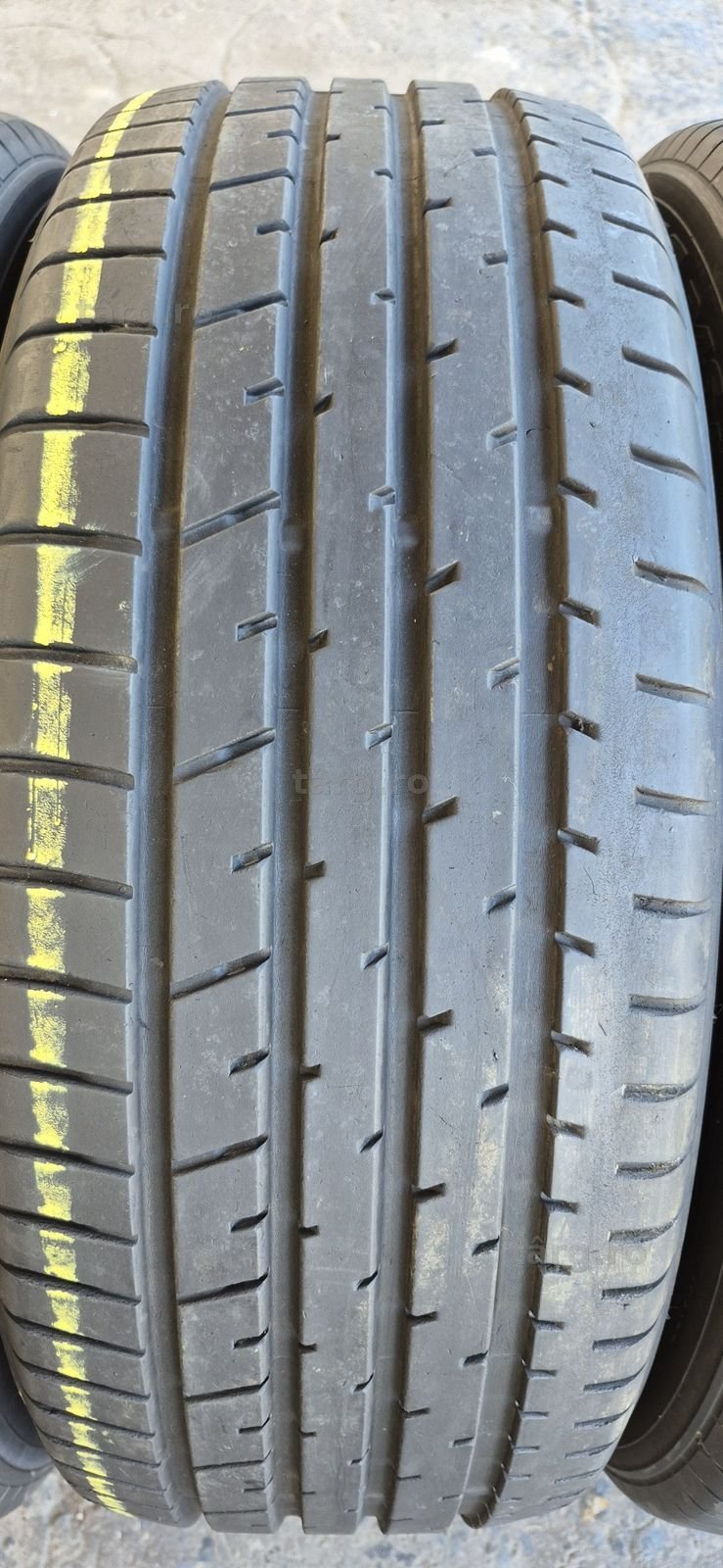 4 anvelope vara Toyo 225/55/19,dot 2021.Pretul este pe bucata. 3
