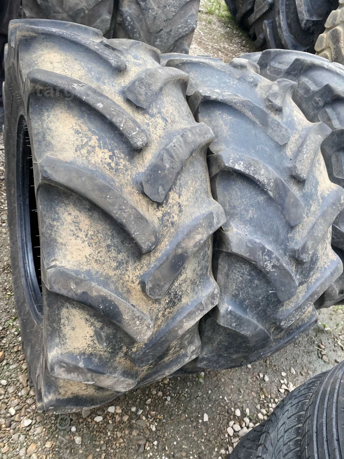 Anvelope 360.70 R20 Mitas
