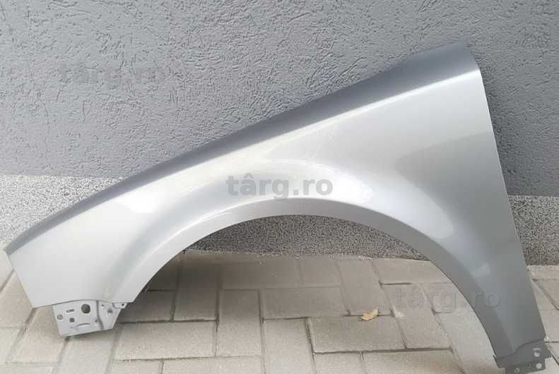 Aripa Fata Stanga VW Passat B5.5 2004-2005 Vopsita Gri Deschis