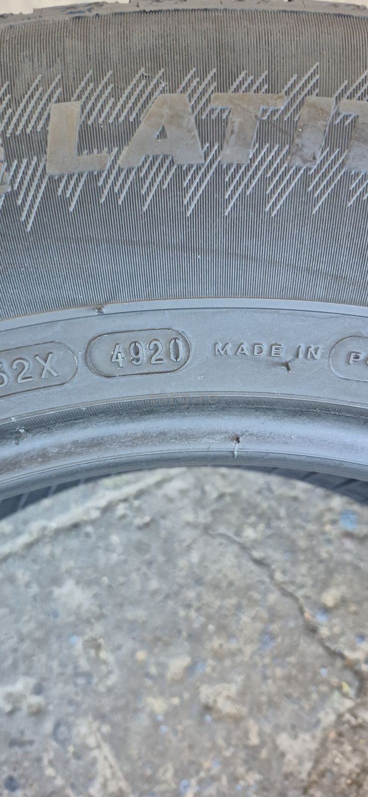 4 anvelope vara Michelin 235/65/17.Pretul este pe bucata. 7