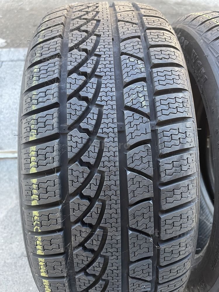 4 anvelope de iarna Petlas 215/50/18 ca noi 3