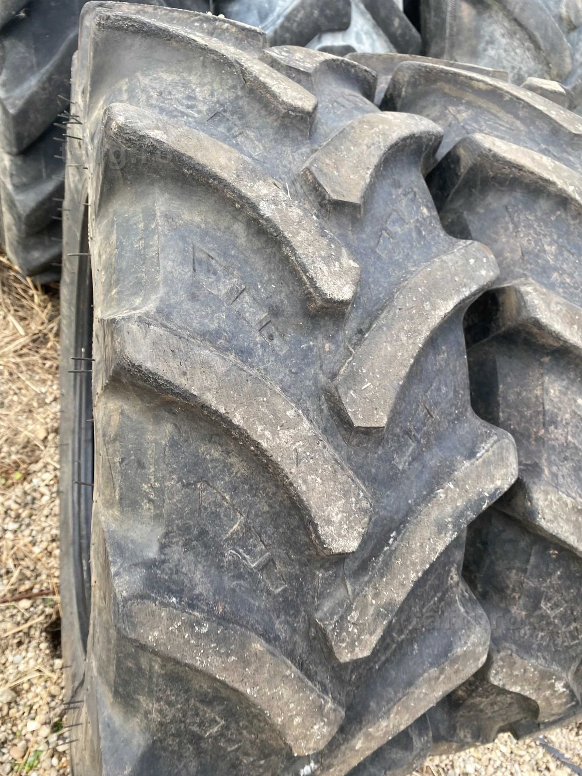 Anvelope sh 280.70 R20 5