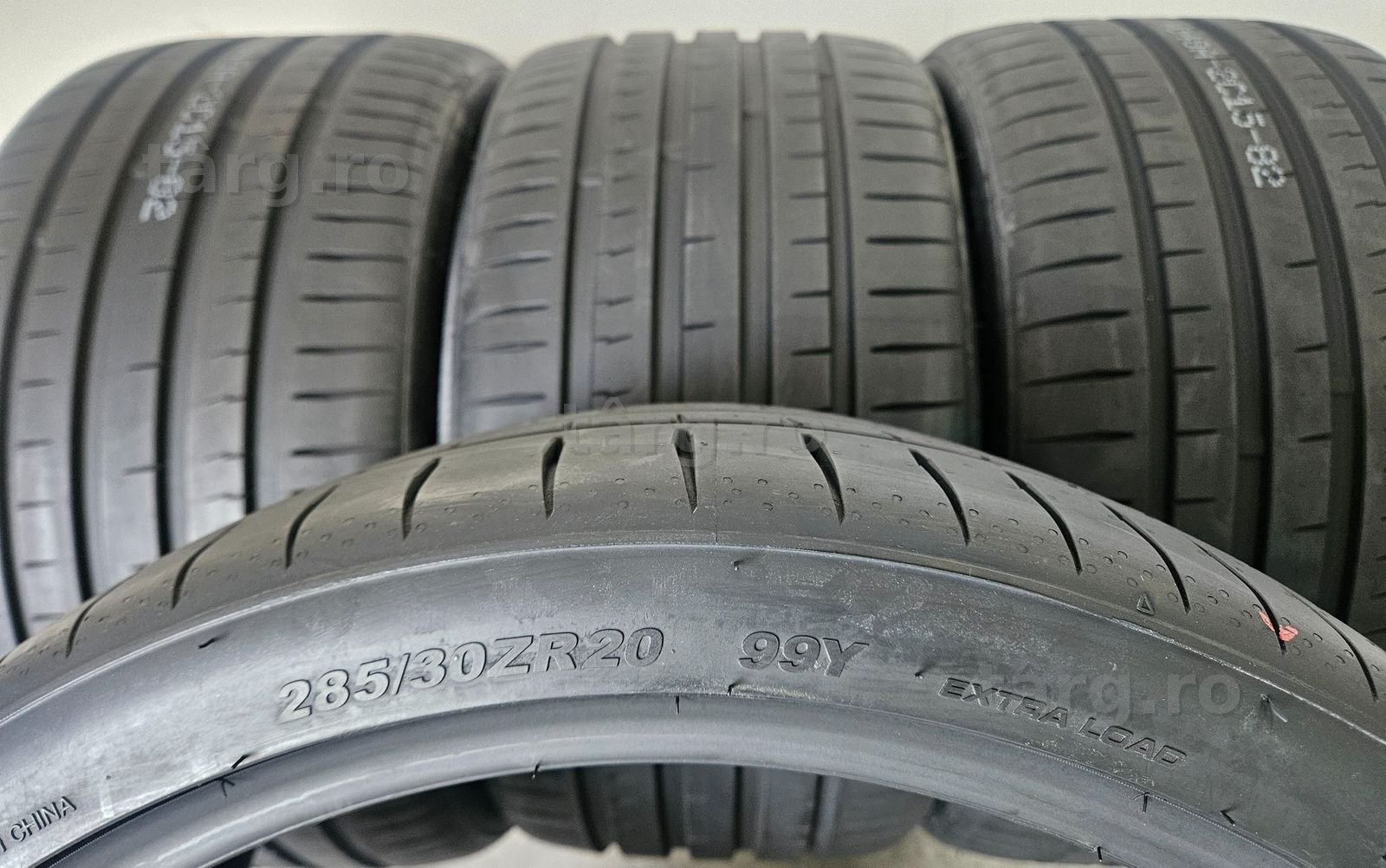 285/30 R20 99Y XL UNIGRIP (Gripmax) Anvelope noi vara protectie janta 9