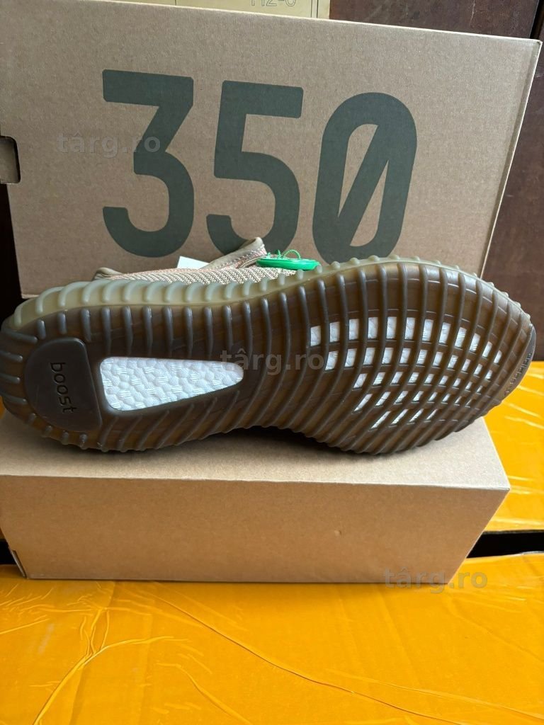 Adidas yeezy boost 350 v2., 6