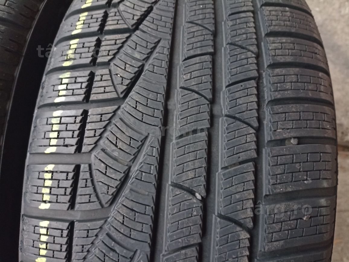 2 anvelope de iarna ca si noi Pirelli 275/45 R18 dot 3619 3