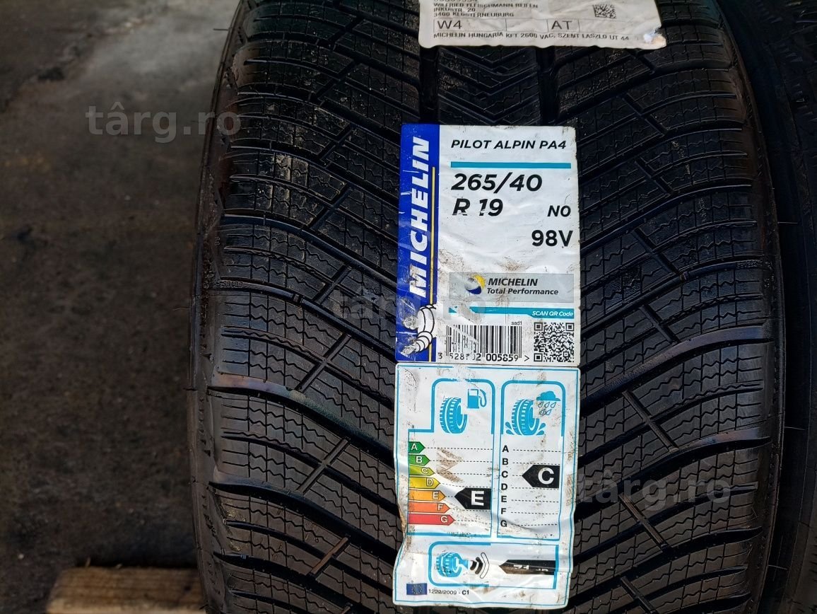 2 anvelope NOI de iarna Michelin 265/40 R19 dot 3820 2