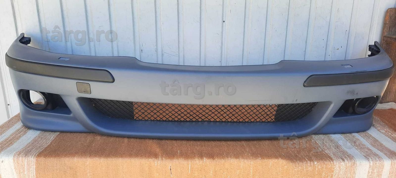 Bara fata BMW E39 cu locase spalatoare faruri SRA - OUTLET